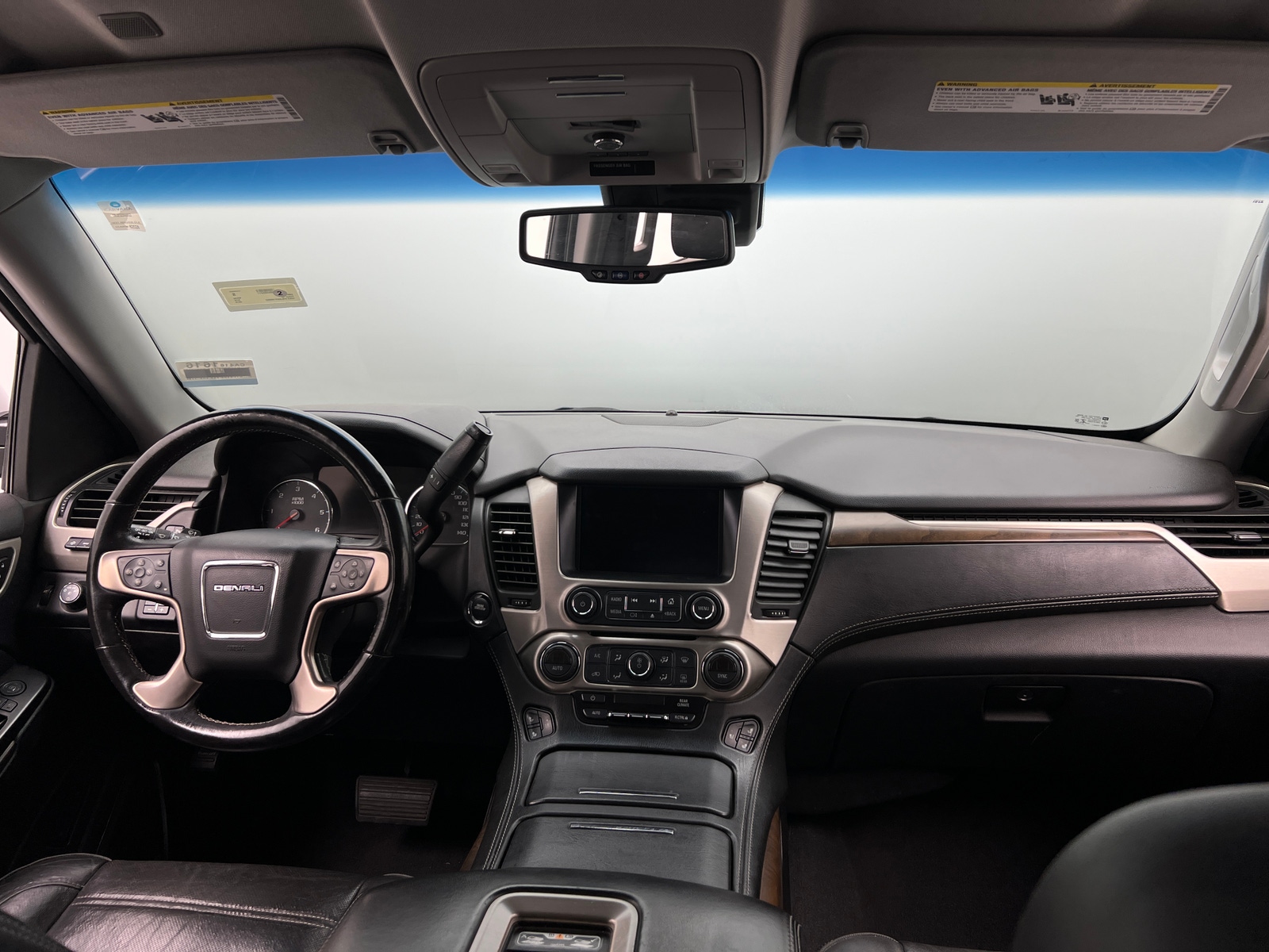 Thumbnail: 2019 GMC Yukon XL - 2