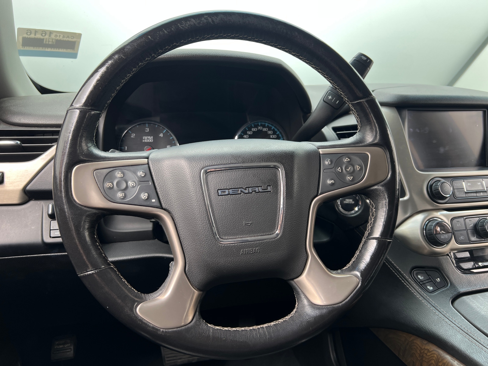 Thumbnail: 2019 GMC Yukon XL - 4