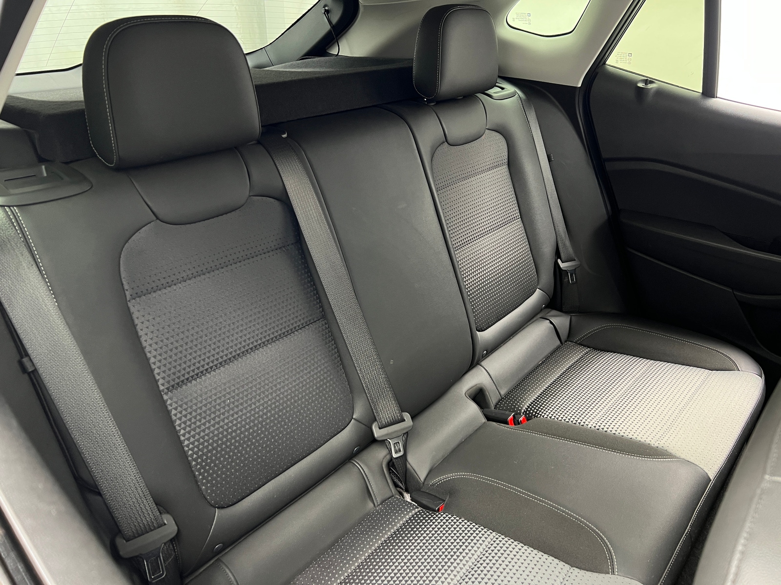 Thumbnail: 2025 Chevrolet Trax - 6