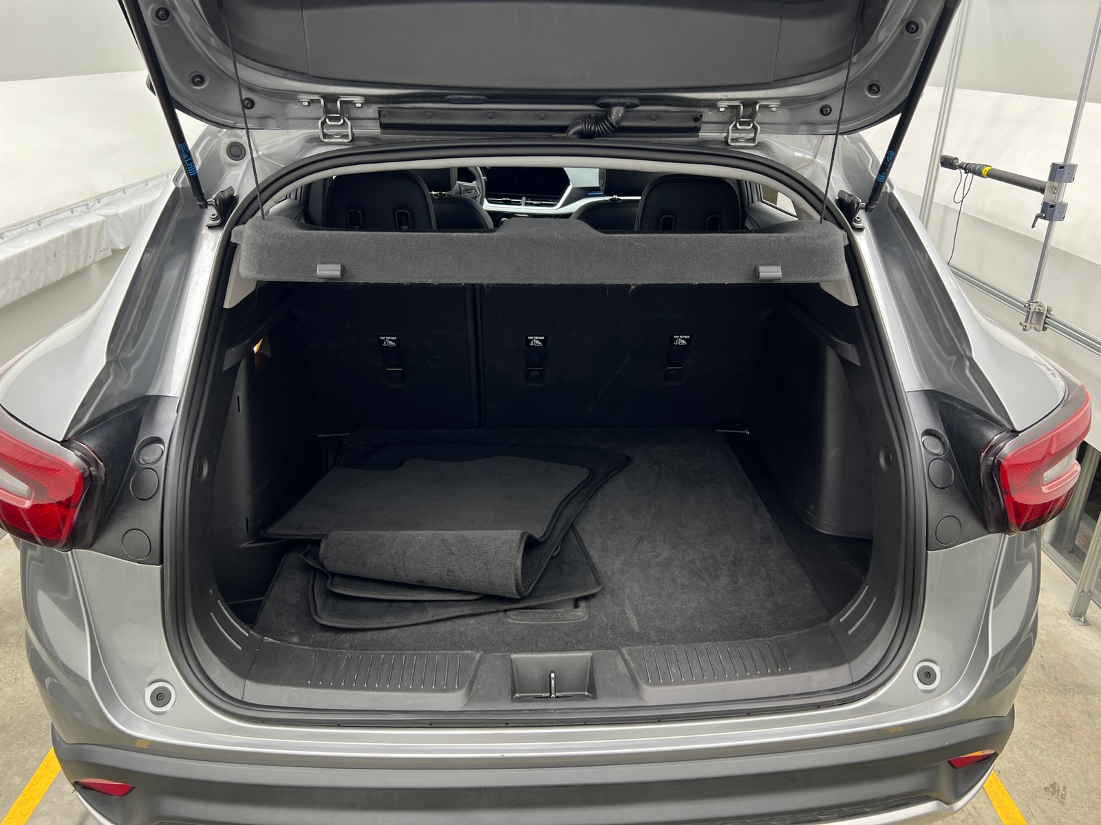 Thumbnail: 2025 Chevrolet Trax - 7