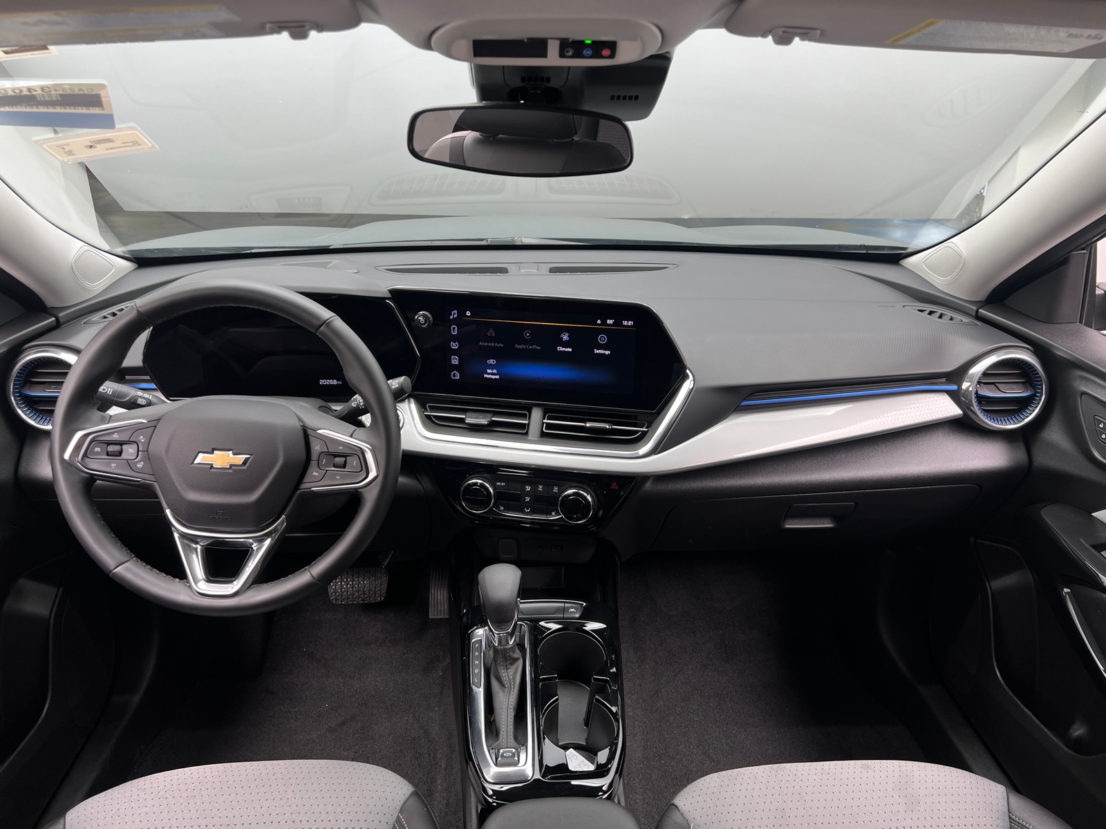 Thumbnail: 2025 Chevrolet Trax - 3