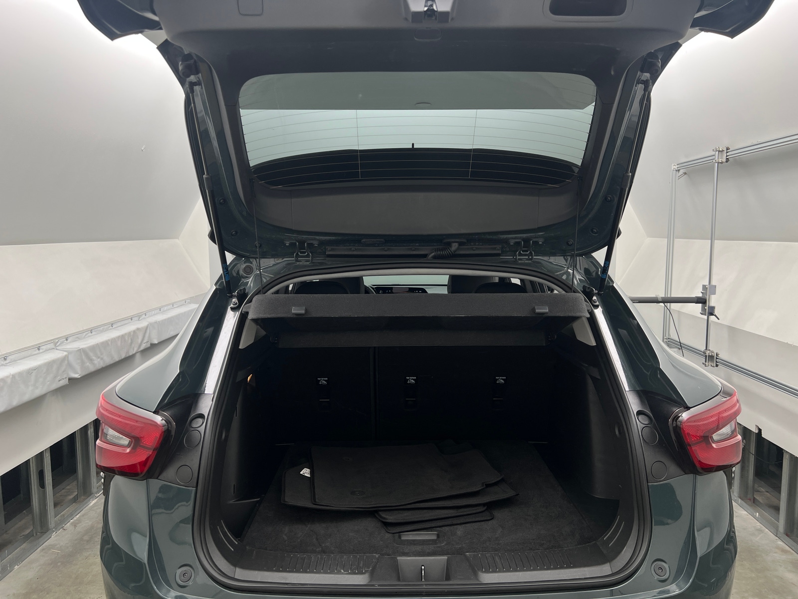 Thumbnail: 2025 Chevrolet Trax - 7