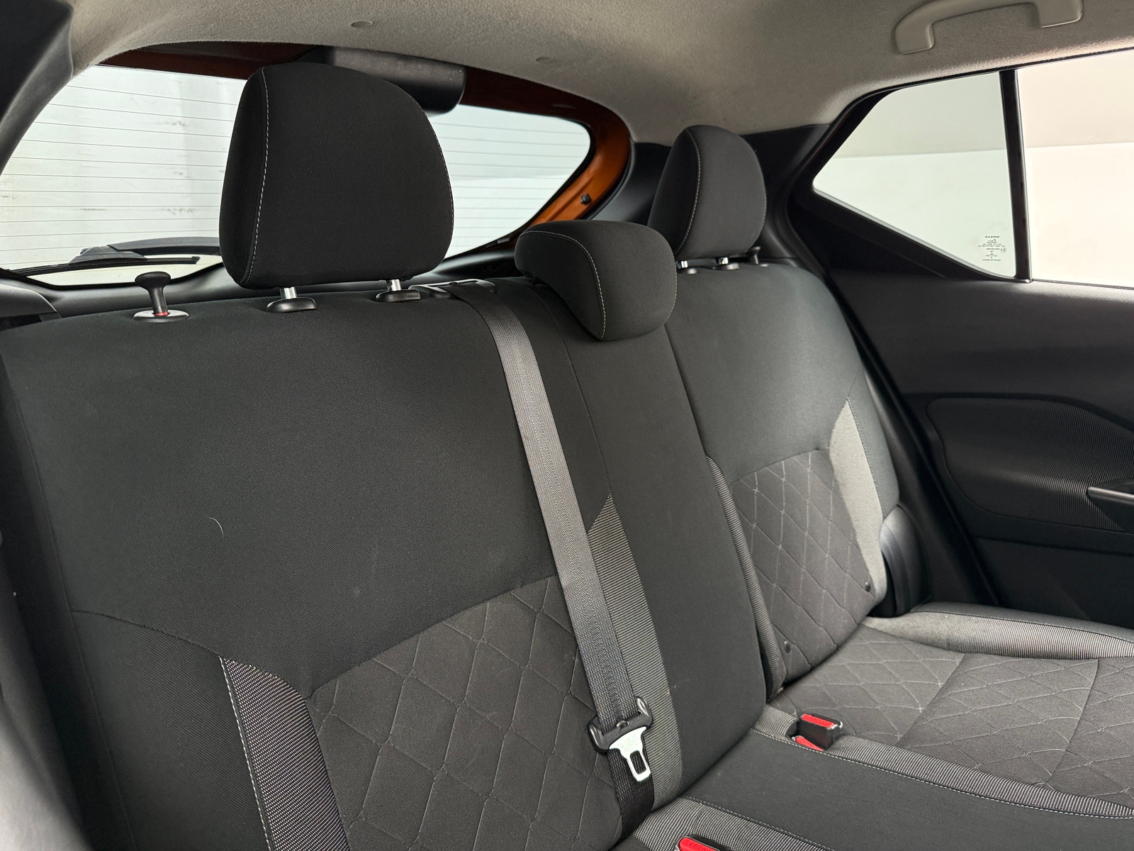 Thumbnail: 2019 Nissan Kicks - 6