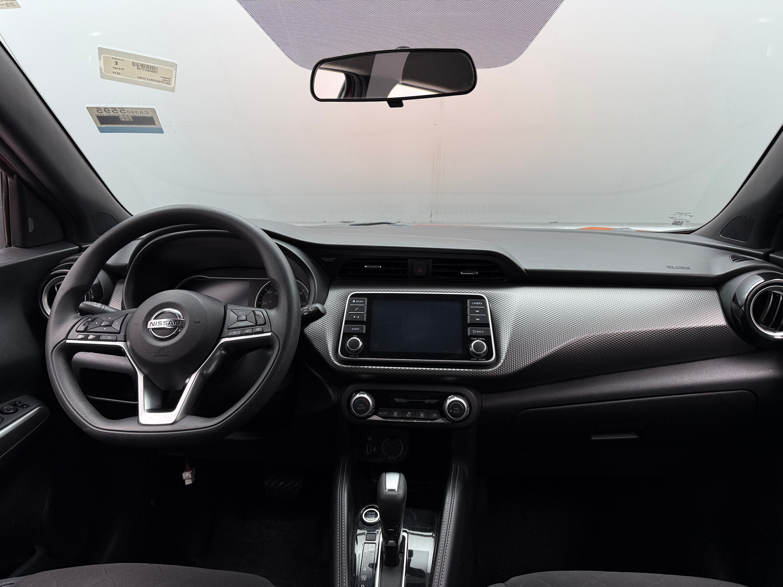 Thumbnail: 2019 Nissan Kicks - 3