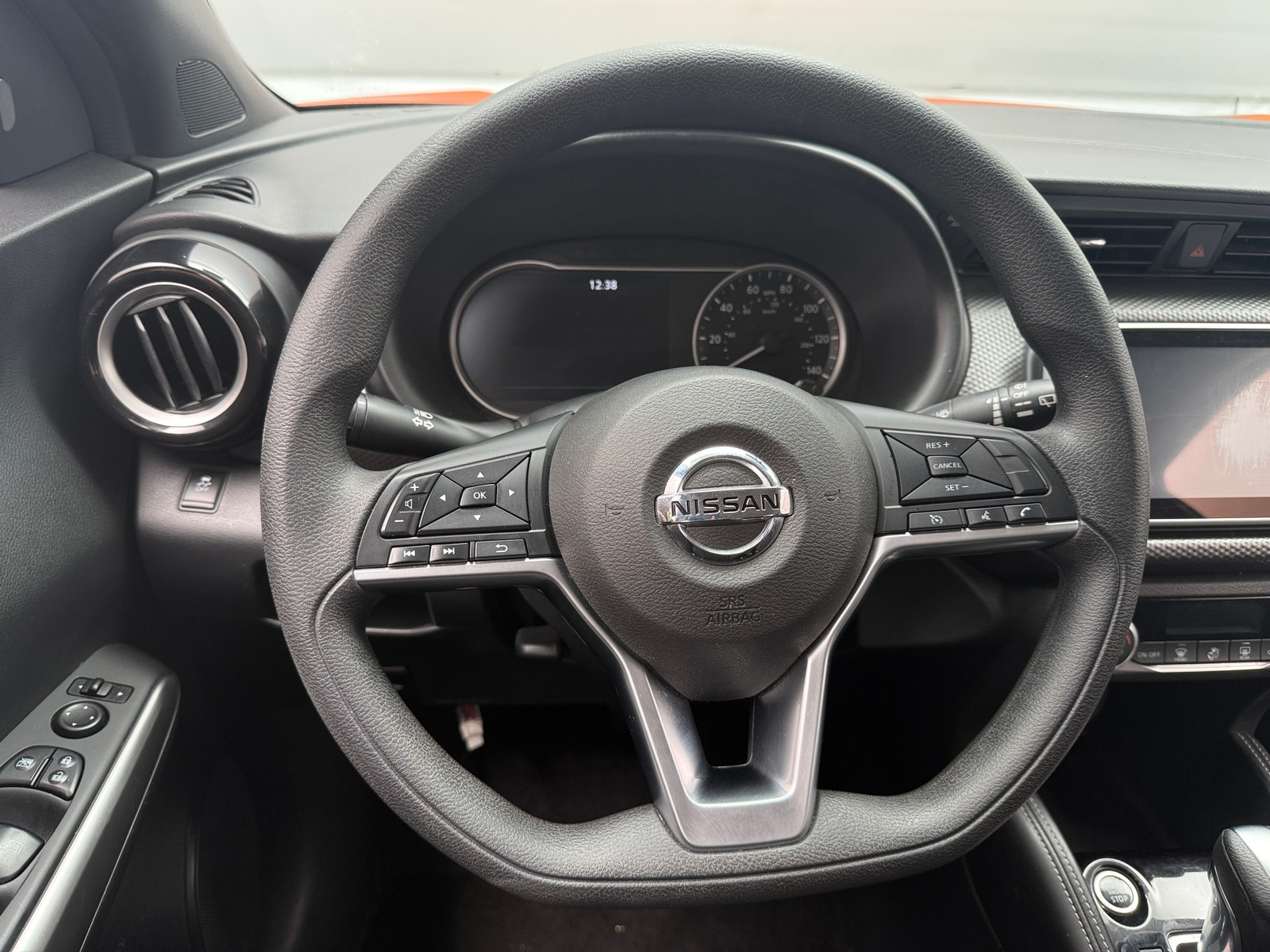 Thumbnail: 2019 Nissan Kicks - 5