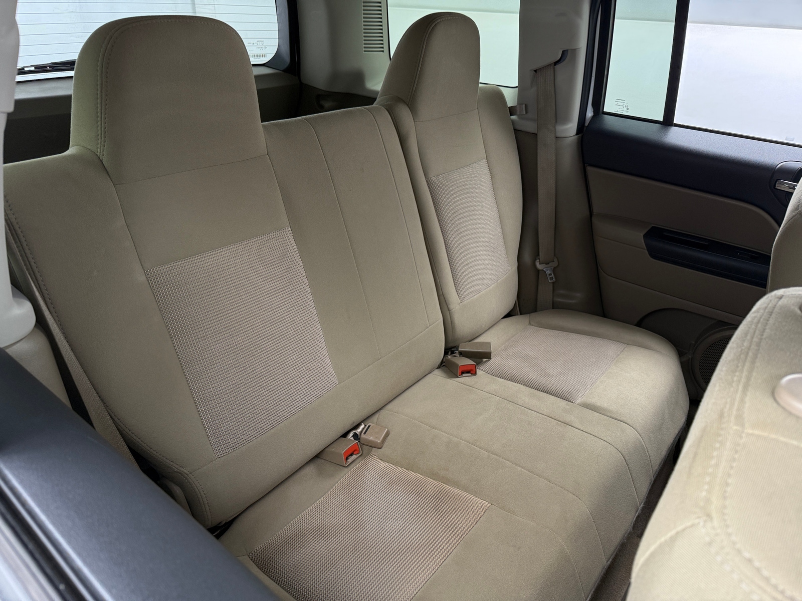 Thumbnail: 2016 Jeep Patriot - 6