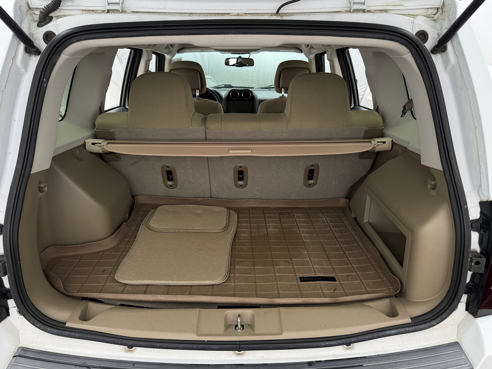 Thumbnail: 2016 Jeep Patriot - 7