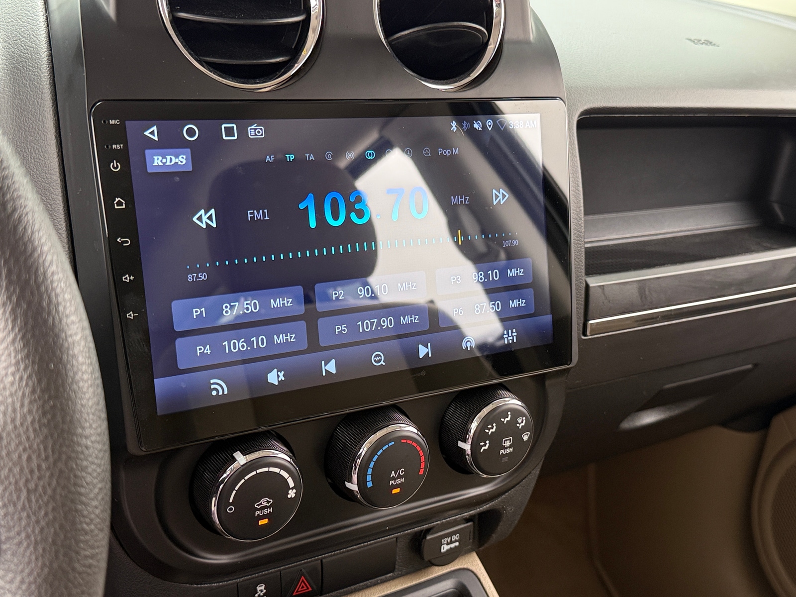 Thumbnail: 2016 Jeep Patriot - 4