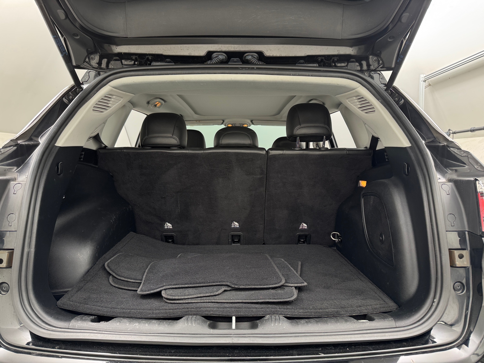 Thumbnail: 2021 Jeep Compass - 6