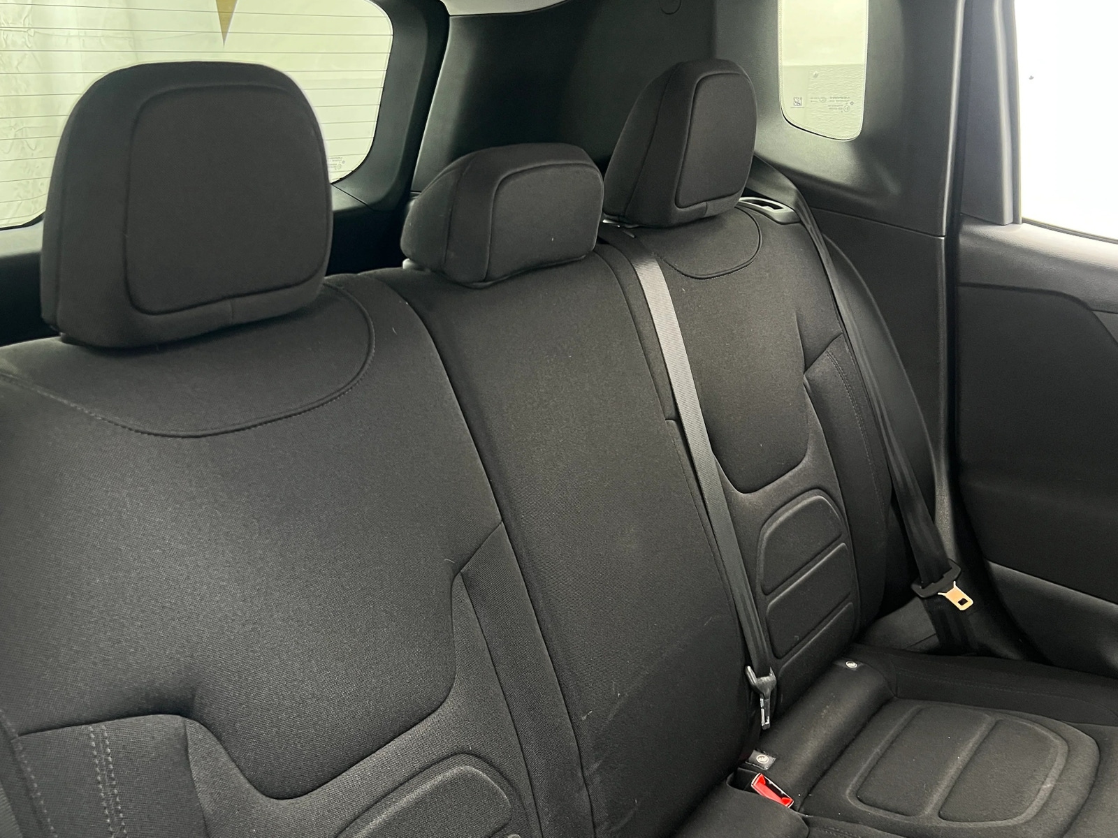 Thumbnail: 2018 Jeep Renegade - 6