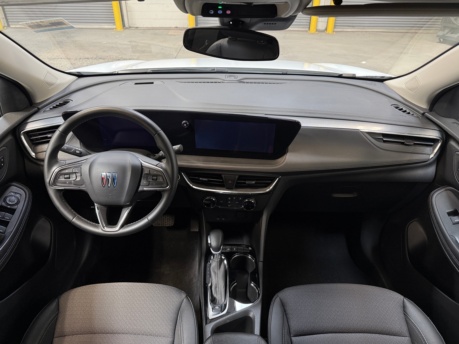 Thumbnail: 2025 Buick Encore GX - 3