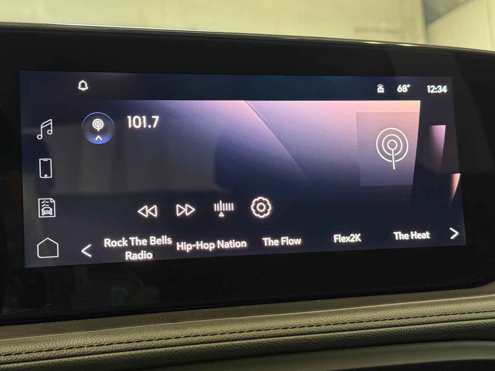 Thumbnail: 2025 Buick Encore GX - 4