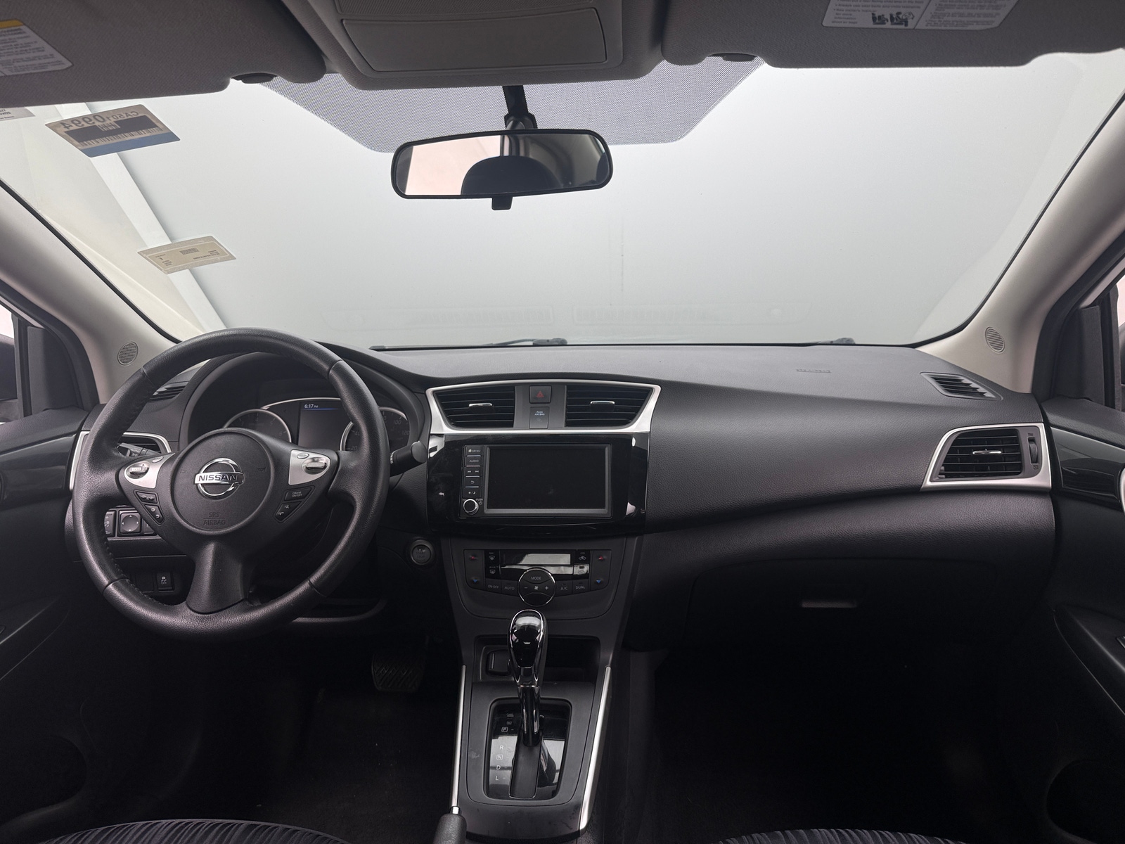 Thumbnail: 2019 Nissan Sentra - 3