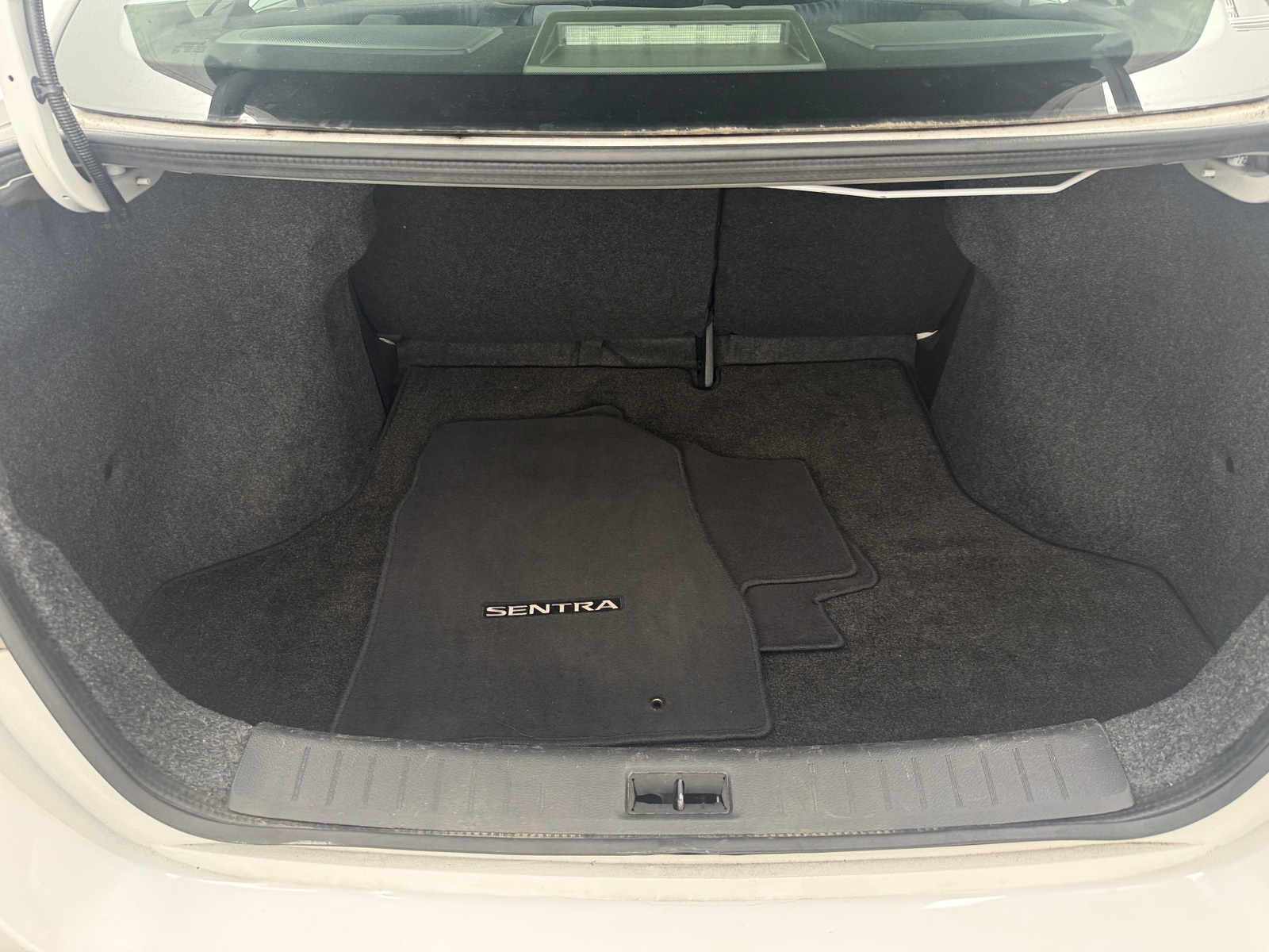 Thumbnail: 2019 Nissan Sentra - 7