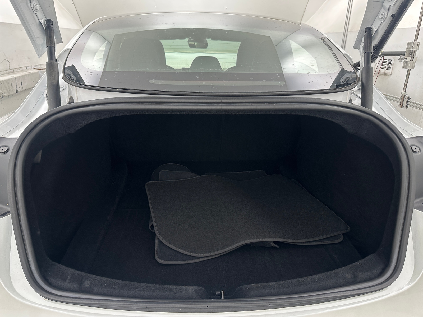 Thumbnail: 2024 Tesla Model 3 - 6