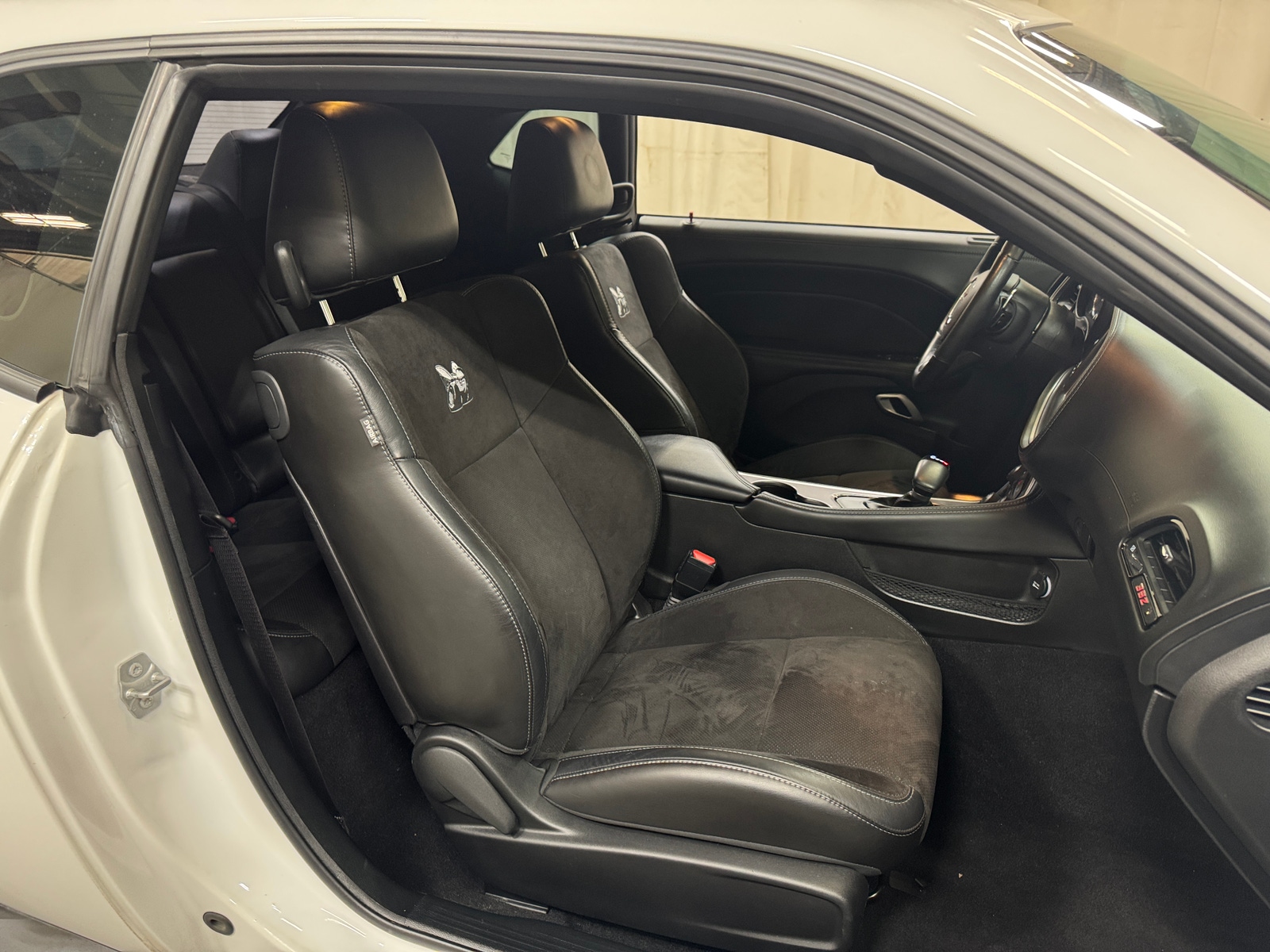 Thumbnail: 2022 Dodge Challenger - 2