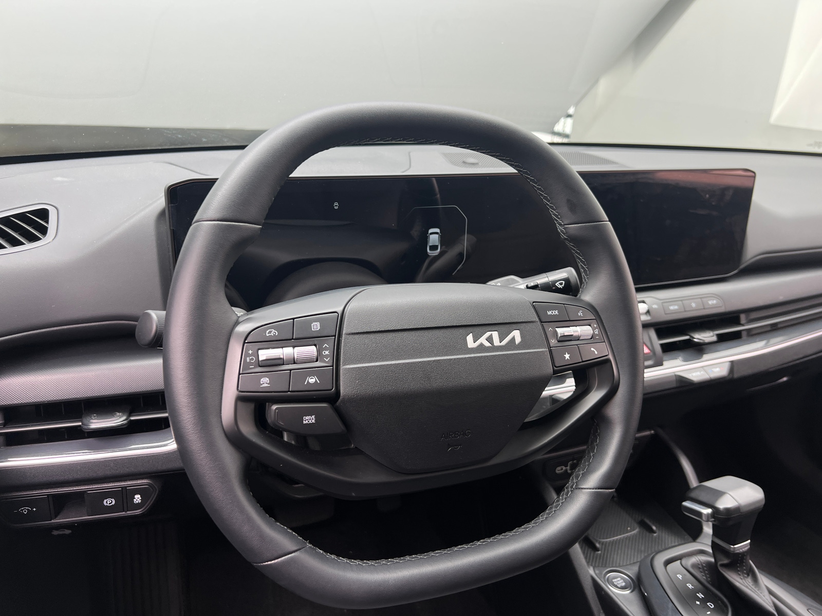 Thumbnail: 2025 Kia K4 - 5