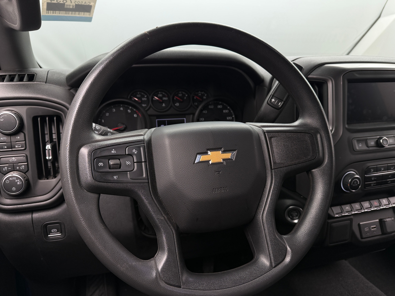 Thumbnail: 2024 Chevrolet Silverado 1500 - 5