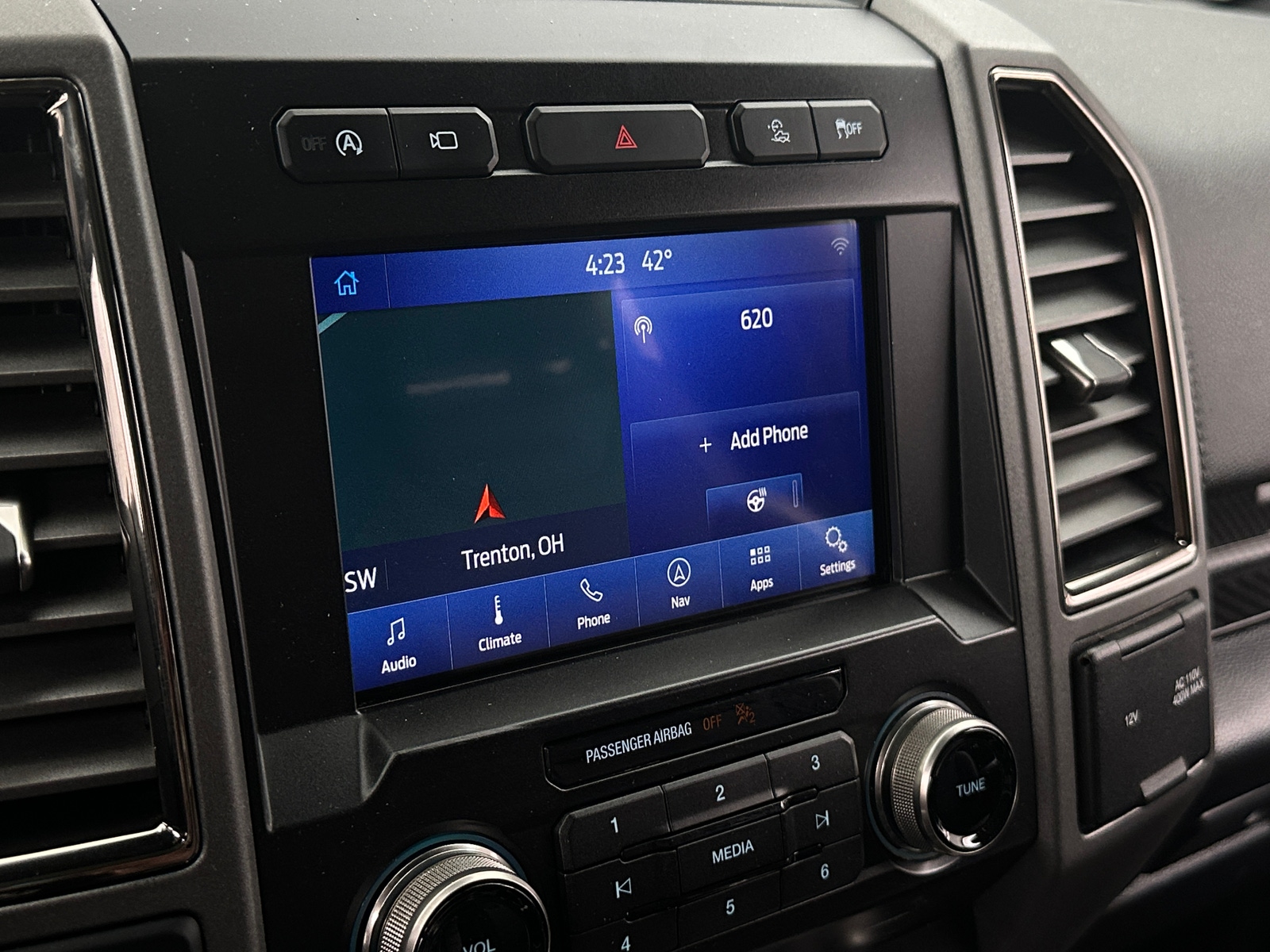 Thumbnail: 2019 Ford Econoline - 4