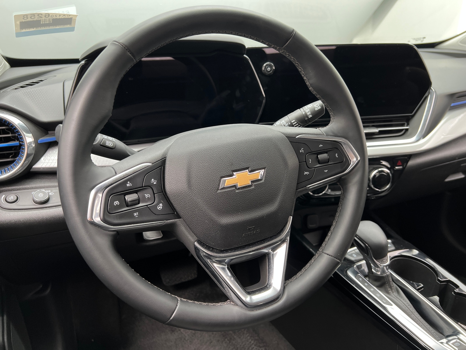 Thumbnail: 2025 Chevrolet Trax - 5