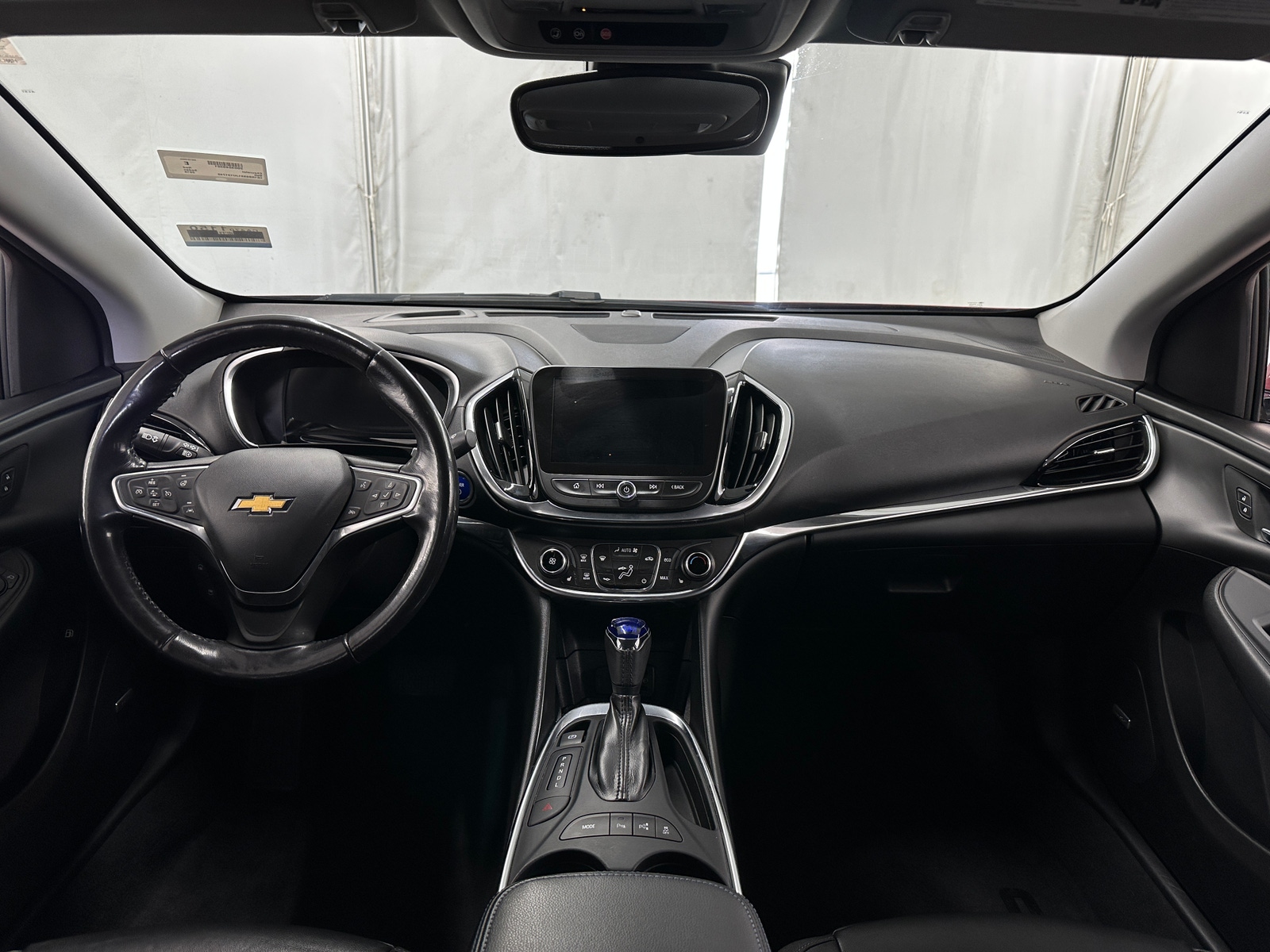 Thumbnail: 2018 Chevrolet Volt - 2