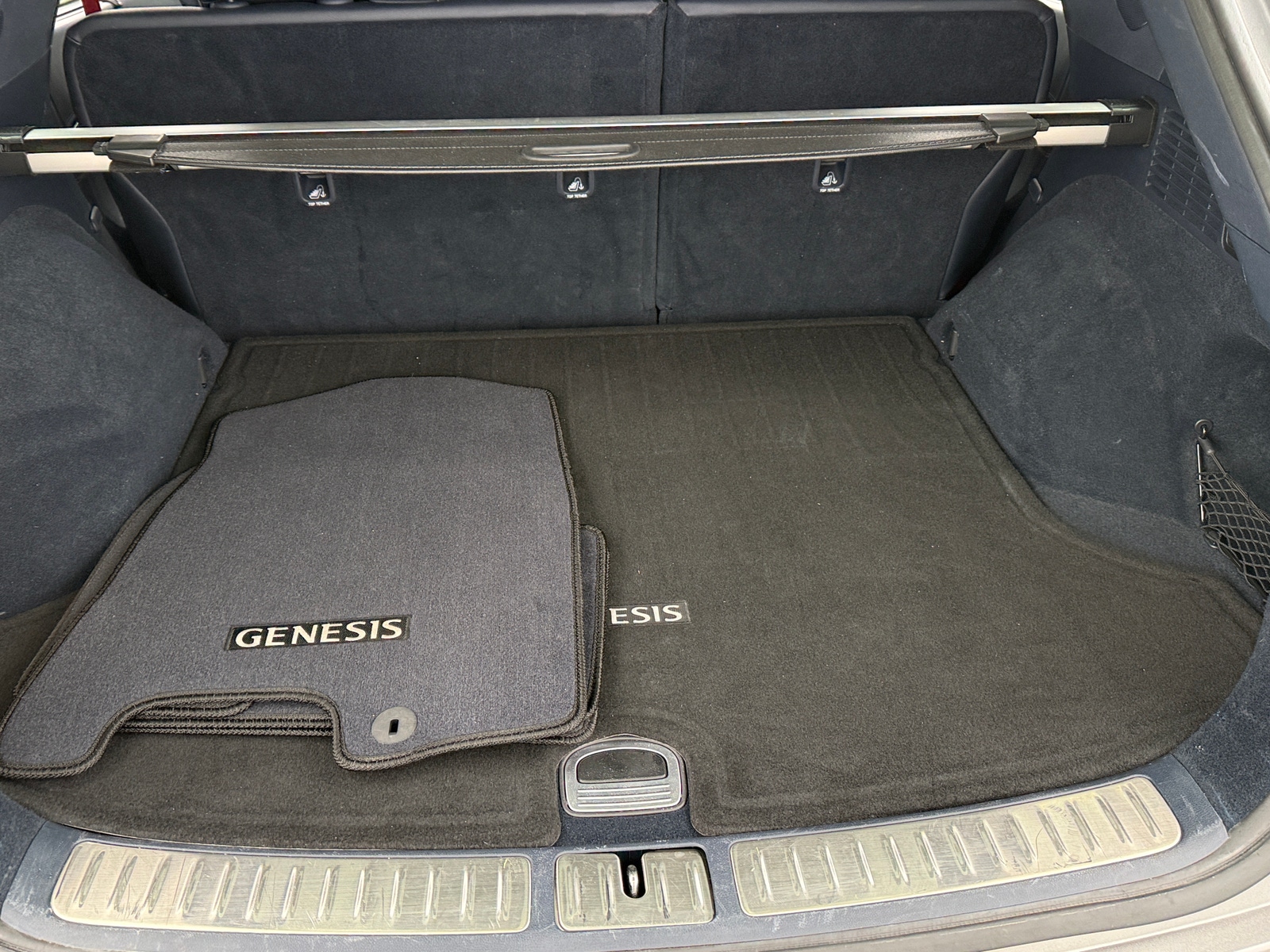 Thumbnail: 2022 Genesis GV70 - 6