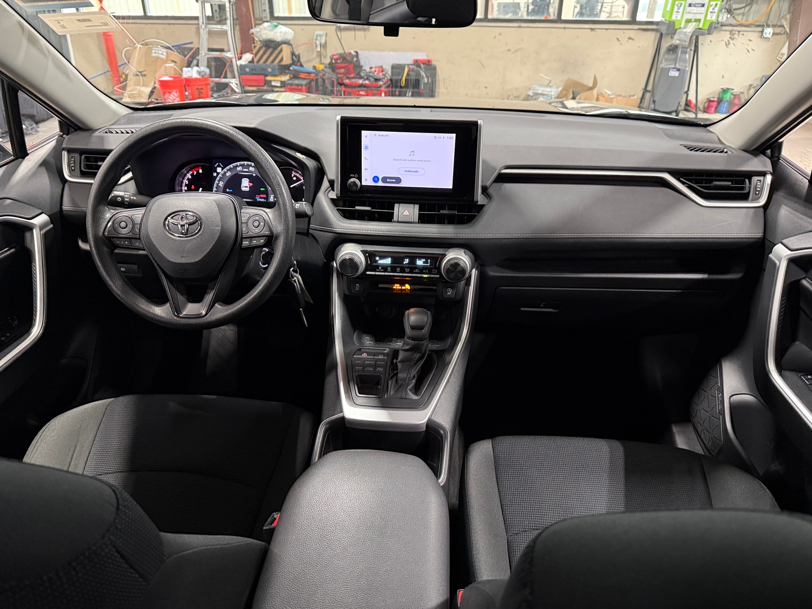 Thumbnail: 2023 Toyota RAV4 - 3