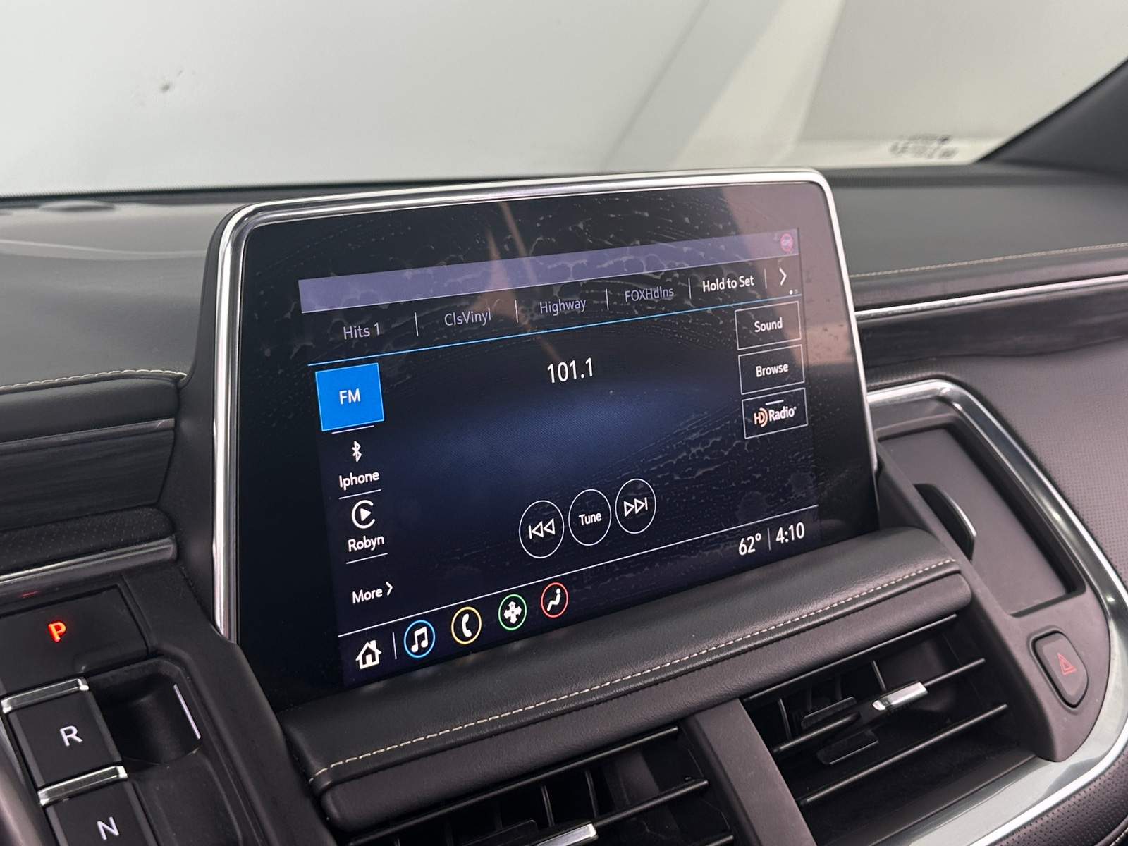 Thumbnail: 2021 GMC Yukon - 3