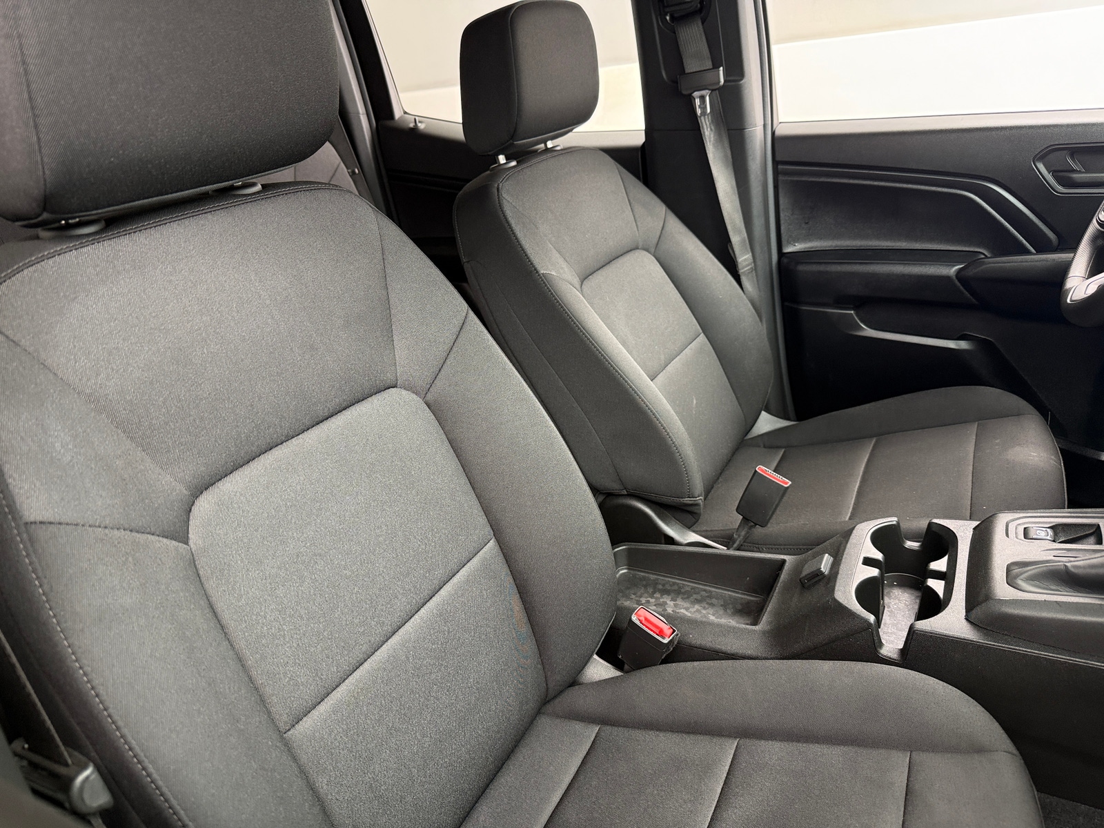 Thumbnail: 2024 Chevrolet Colorado - 2