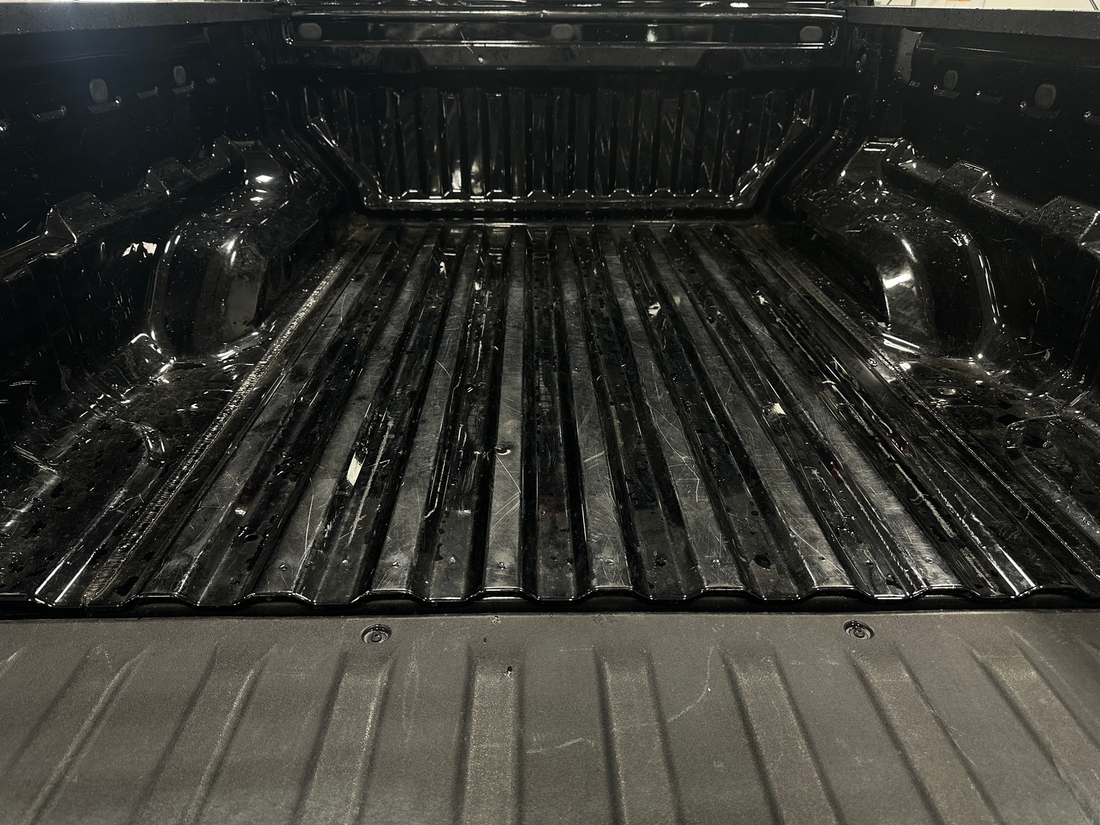 Thumbnail: 2024 Chevrolet Colorado - 7