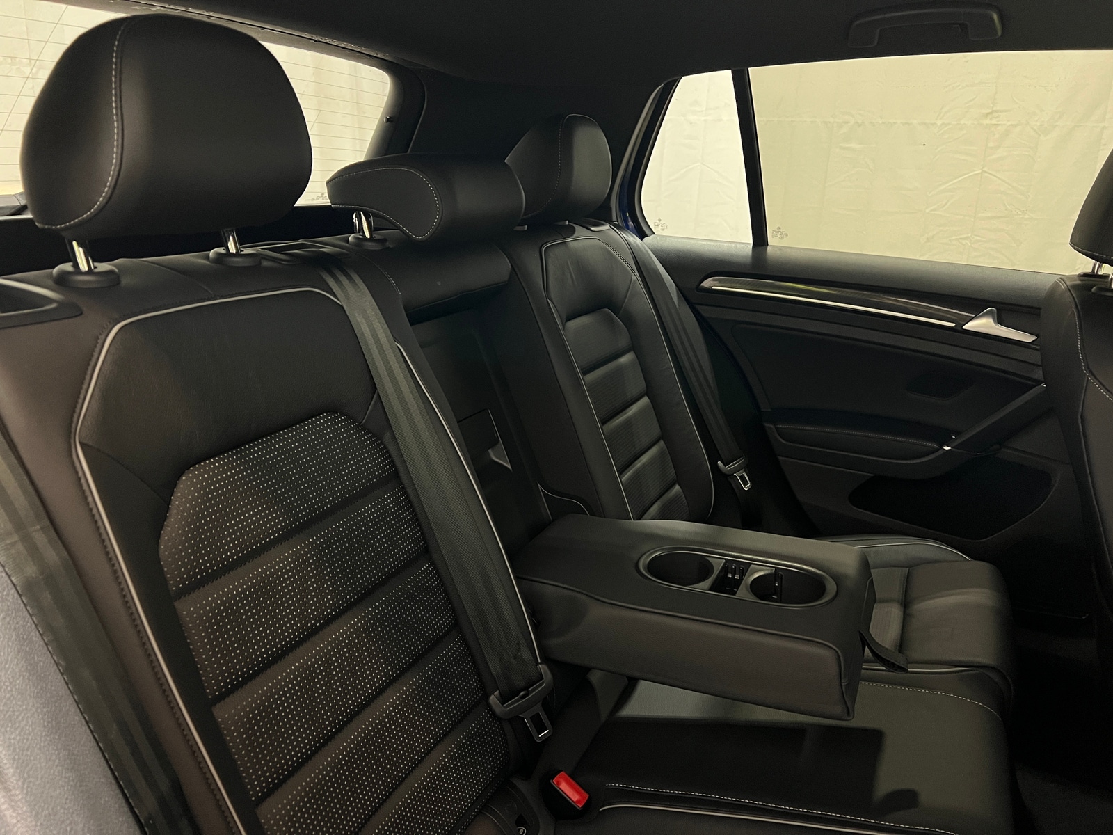 Thumbnail: 2019 Volkswagen Golf - 5