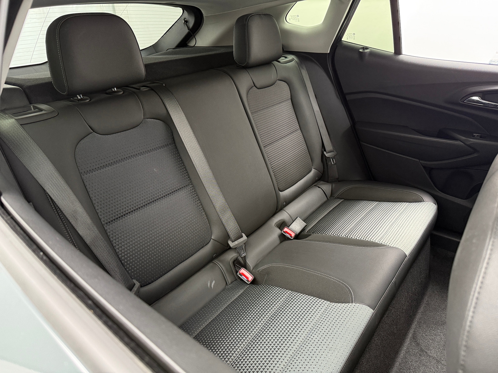 Thumbnail: 2025 Chevrolet Trax - 6