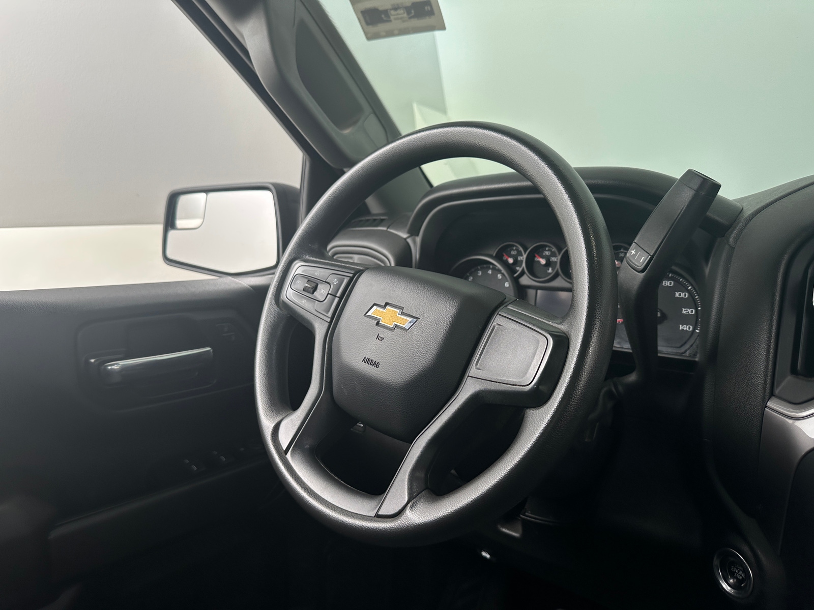 Thumbnail: 2022 Chevrolet Silverado 1500 - 5