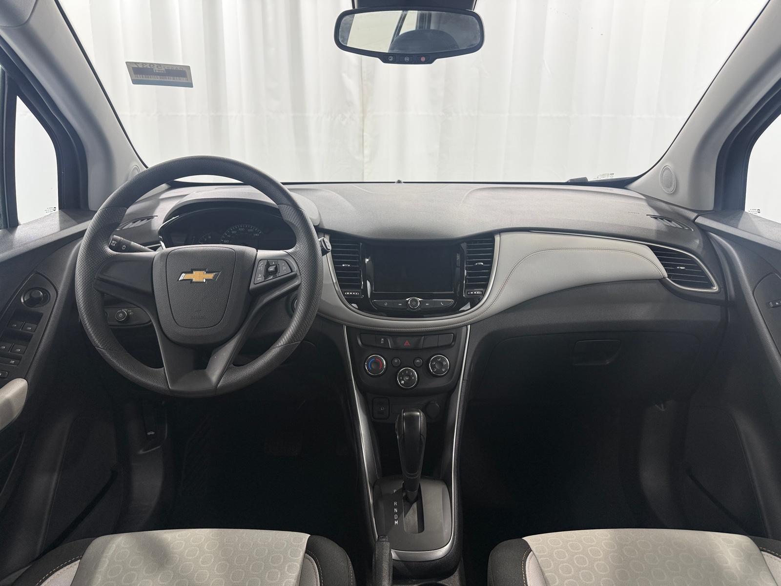 Thumbnail: 2020 Chevrolet Trax - 3