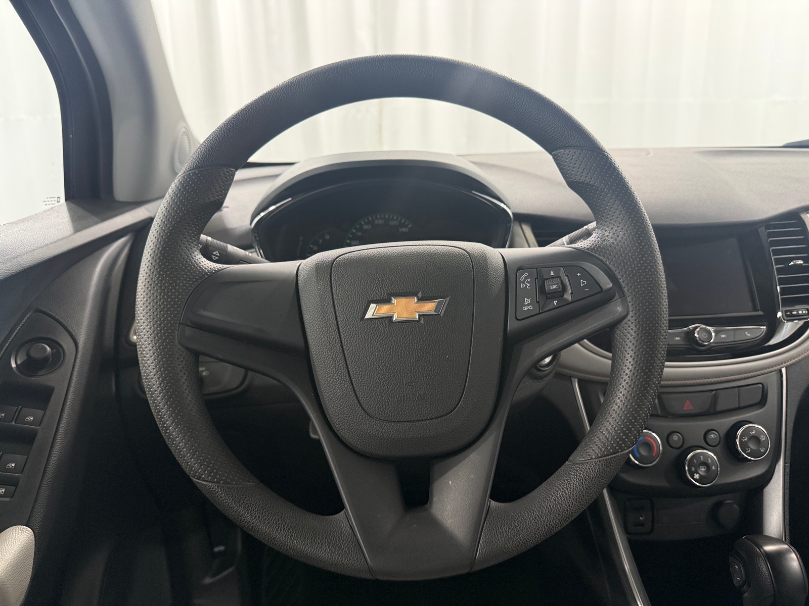 Thumbnail: 2020 Chevrolet Trax - 5