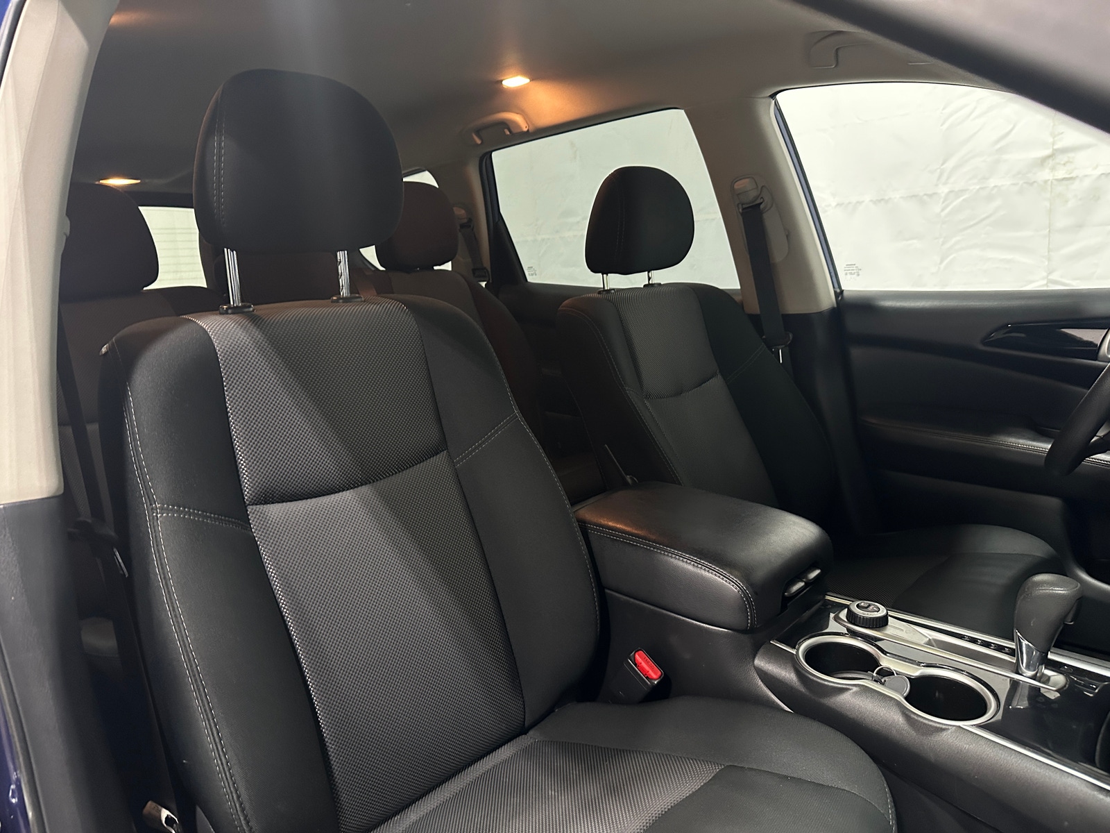 Thumbnail: 2020 Nissan Pathfinder - 2