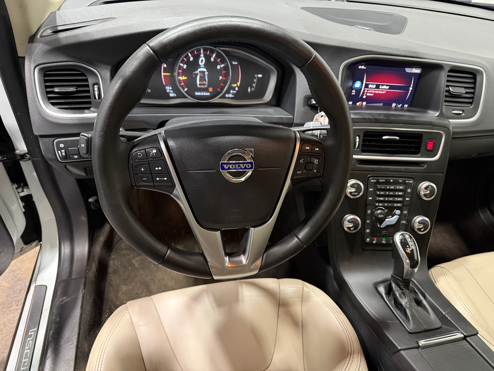 Thumbnail: 2018 Volvo S60 - 4