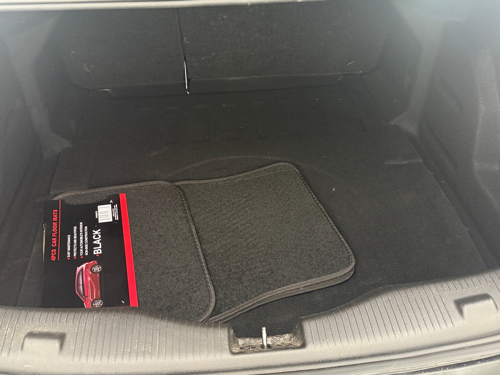 Thumbnail: 2018 Chevrolet Cruze - 7