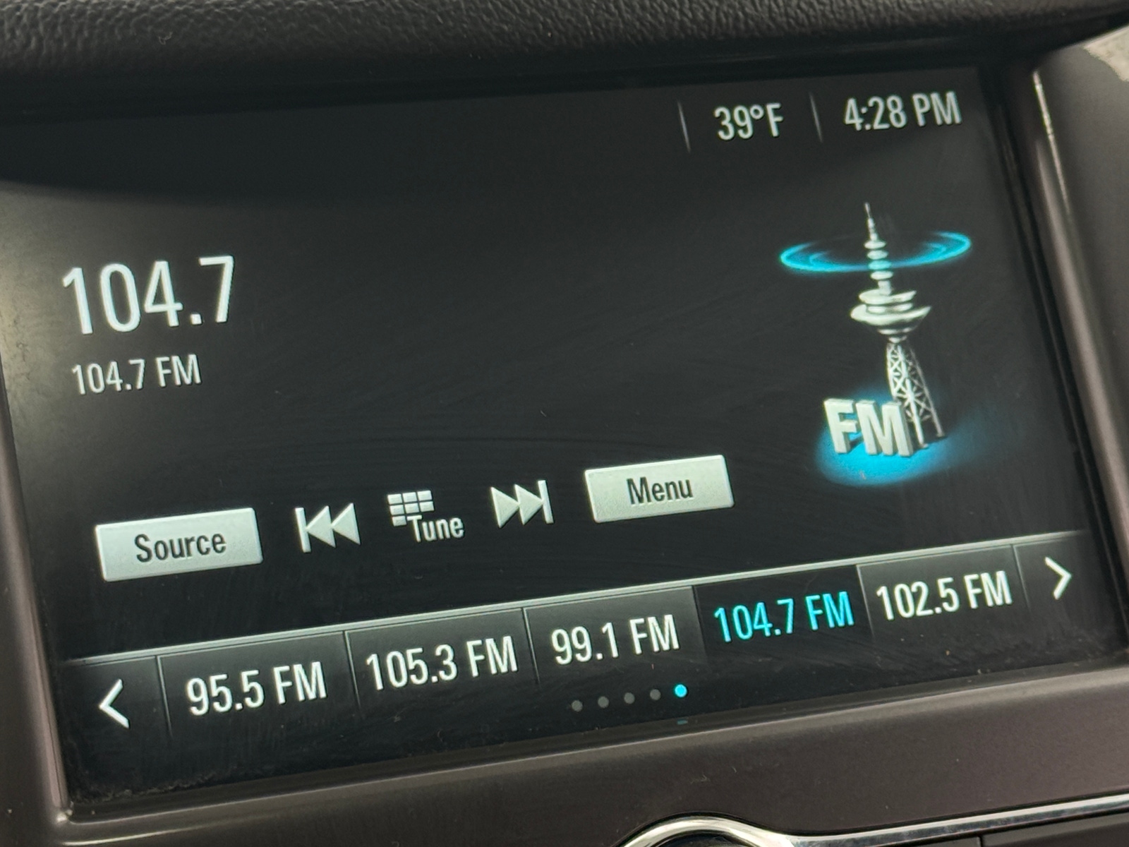 Thumbnail: 2018 Chevrolet Cruze - 4