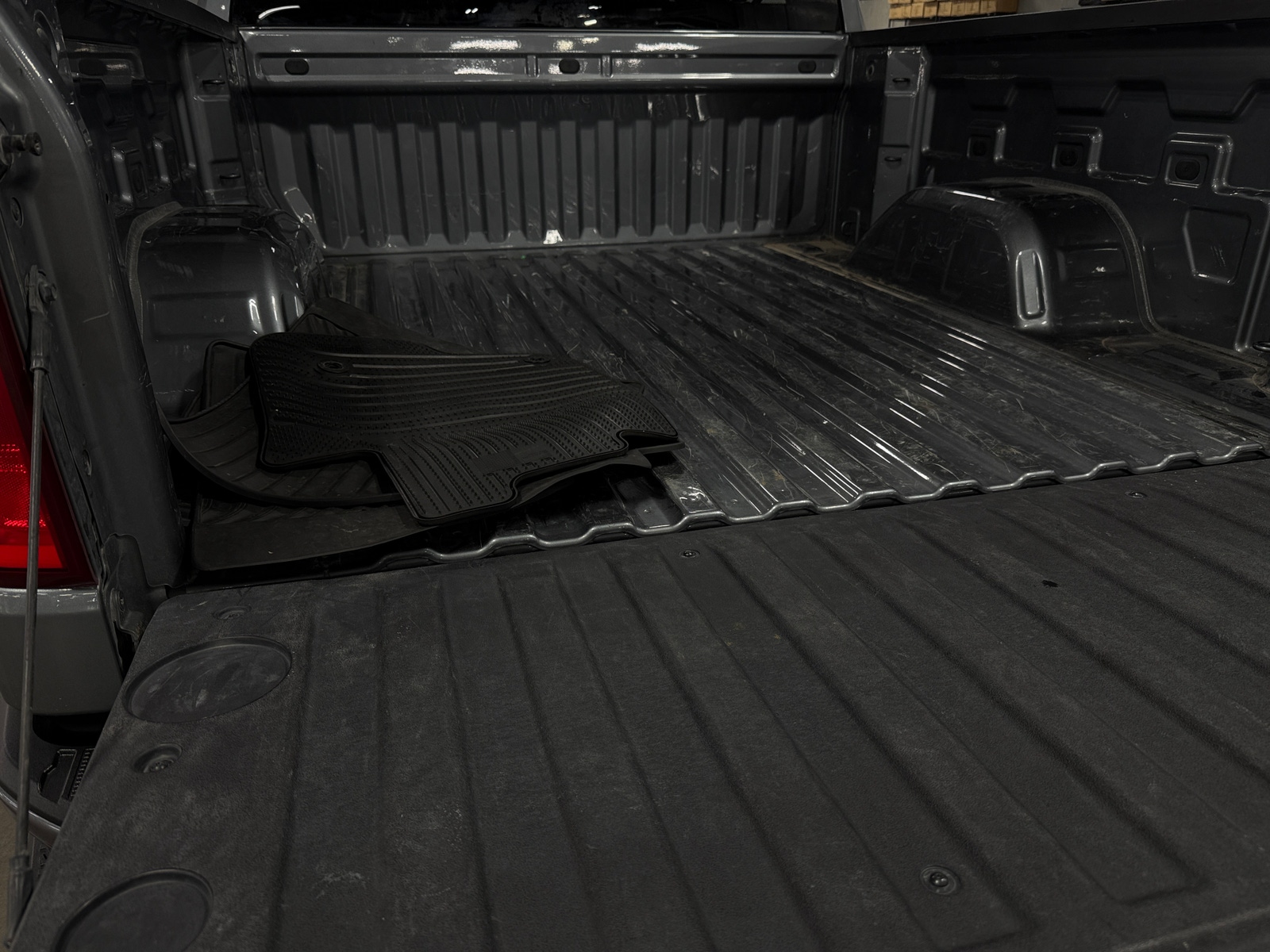 Thumbnail: 2021 Chevrolet Silverado 1500 - 7