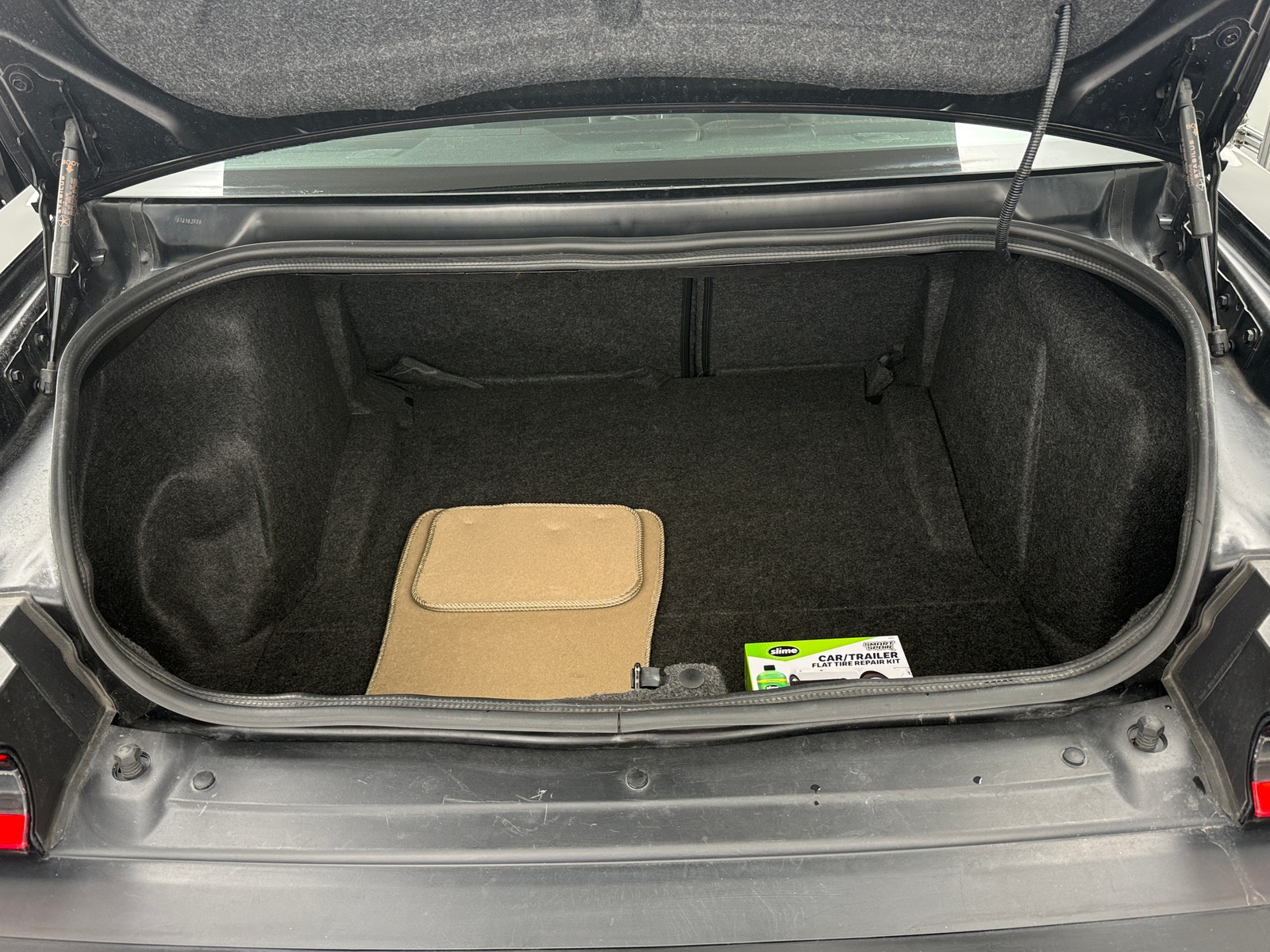 Thumbnail: 2022 Dodge Challenger - 5