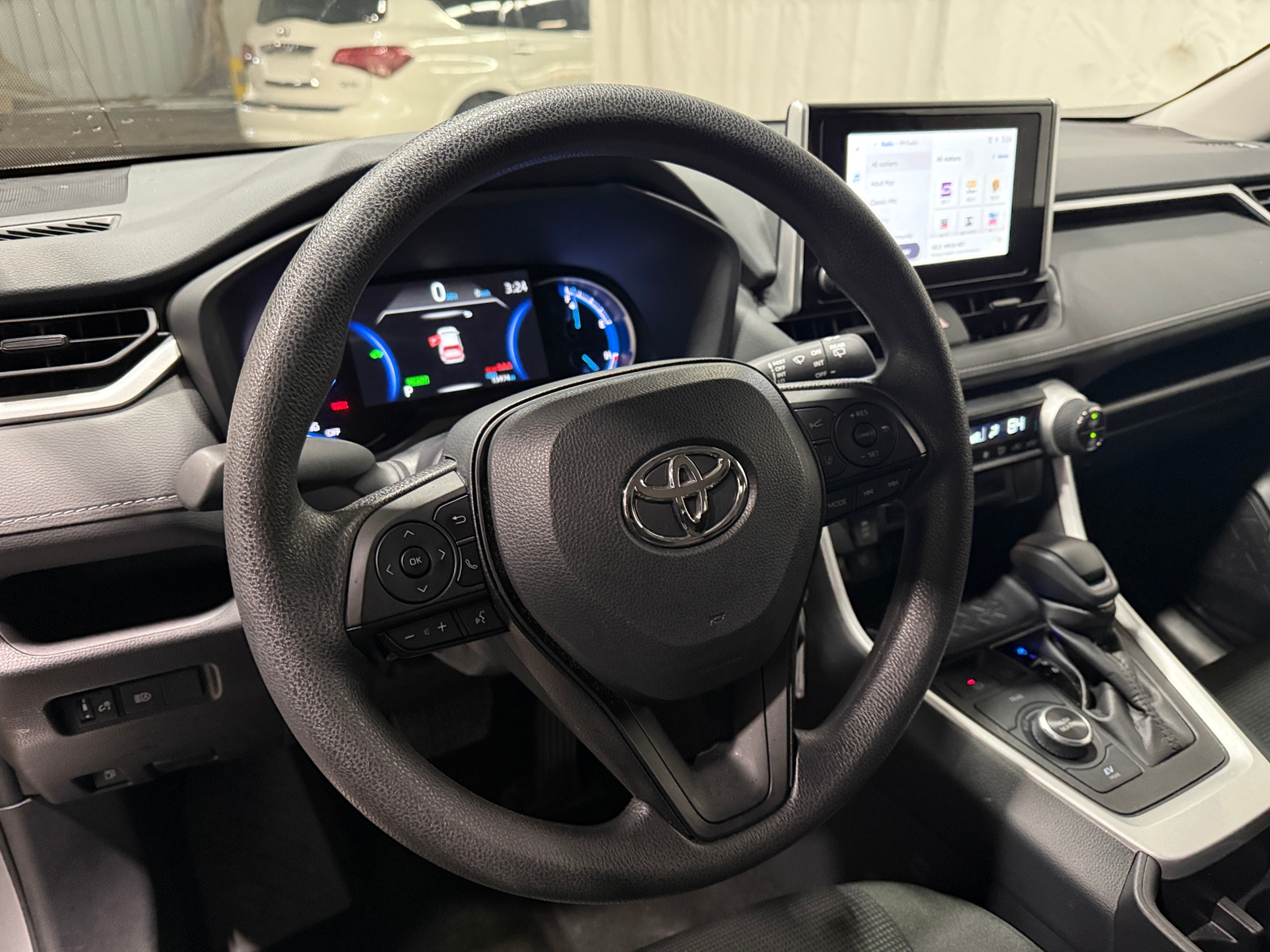 Thumbnail: 2025 Toyota RAV4 - 5