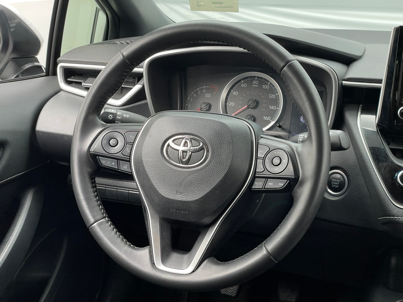 Thumbnail: 2022 Toyota Corolla - 5