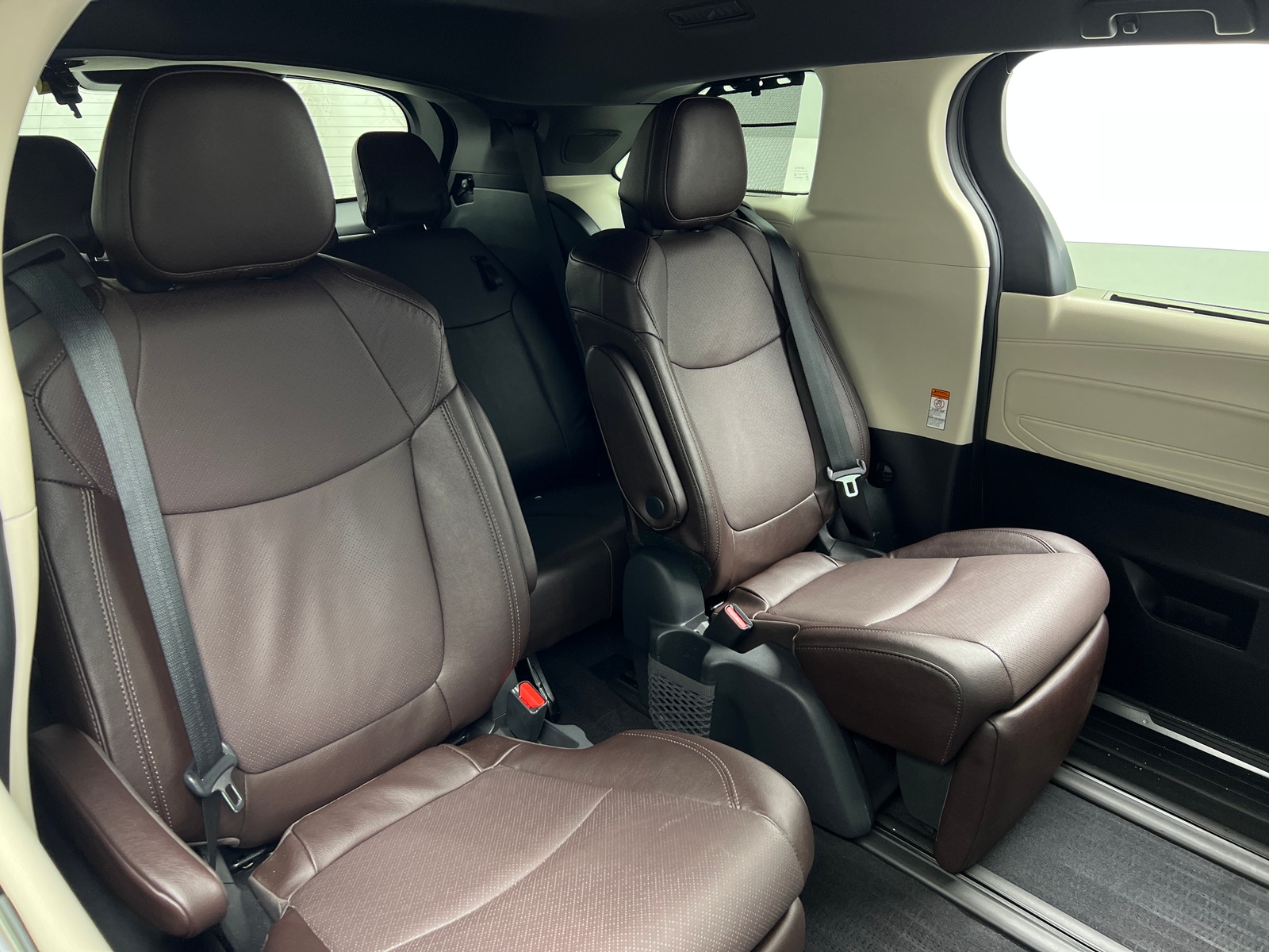 Thumbnail: 2024 Toyota Sienna - 5