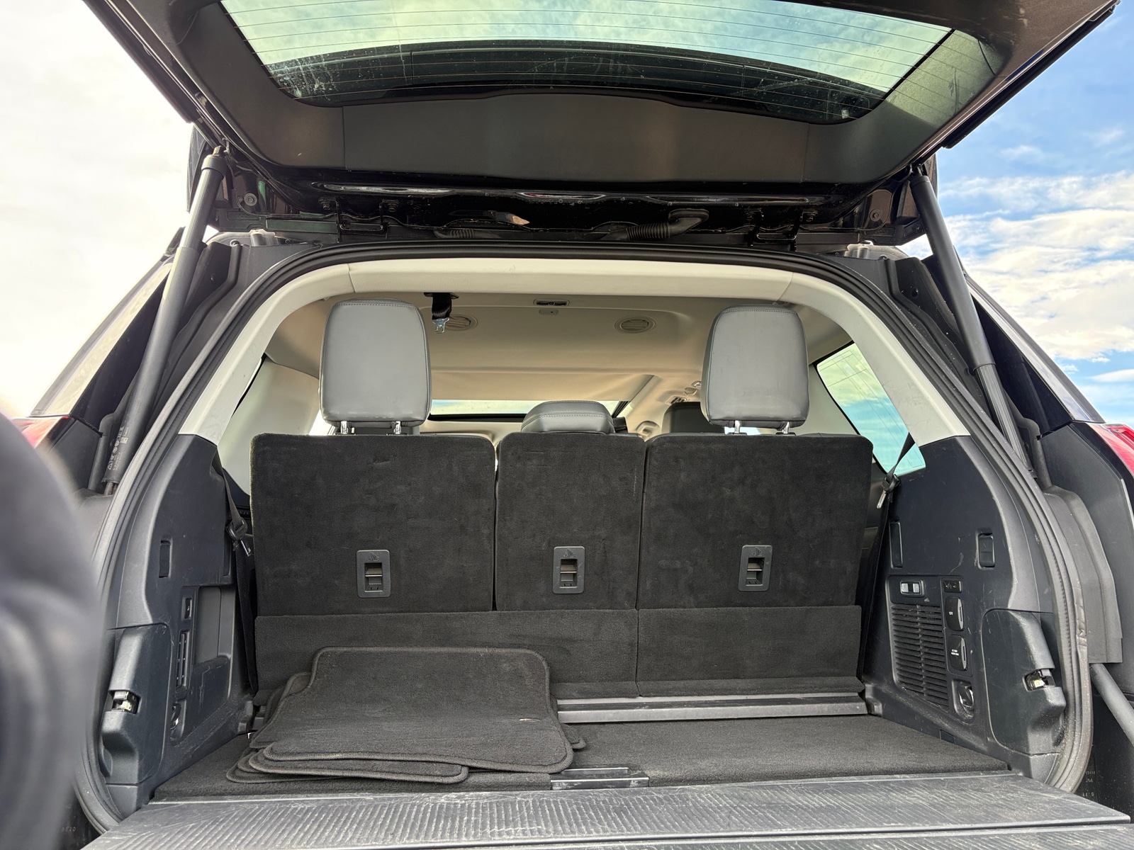 Thumbnail: 2025 Ford Expedition - 6