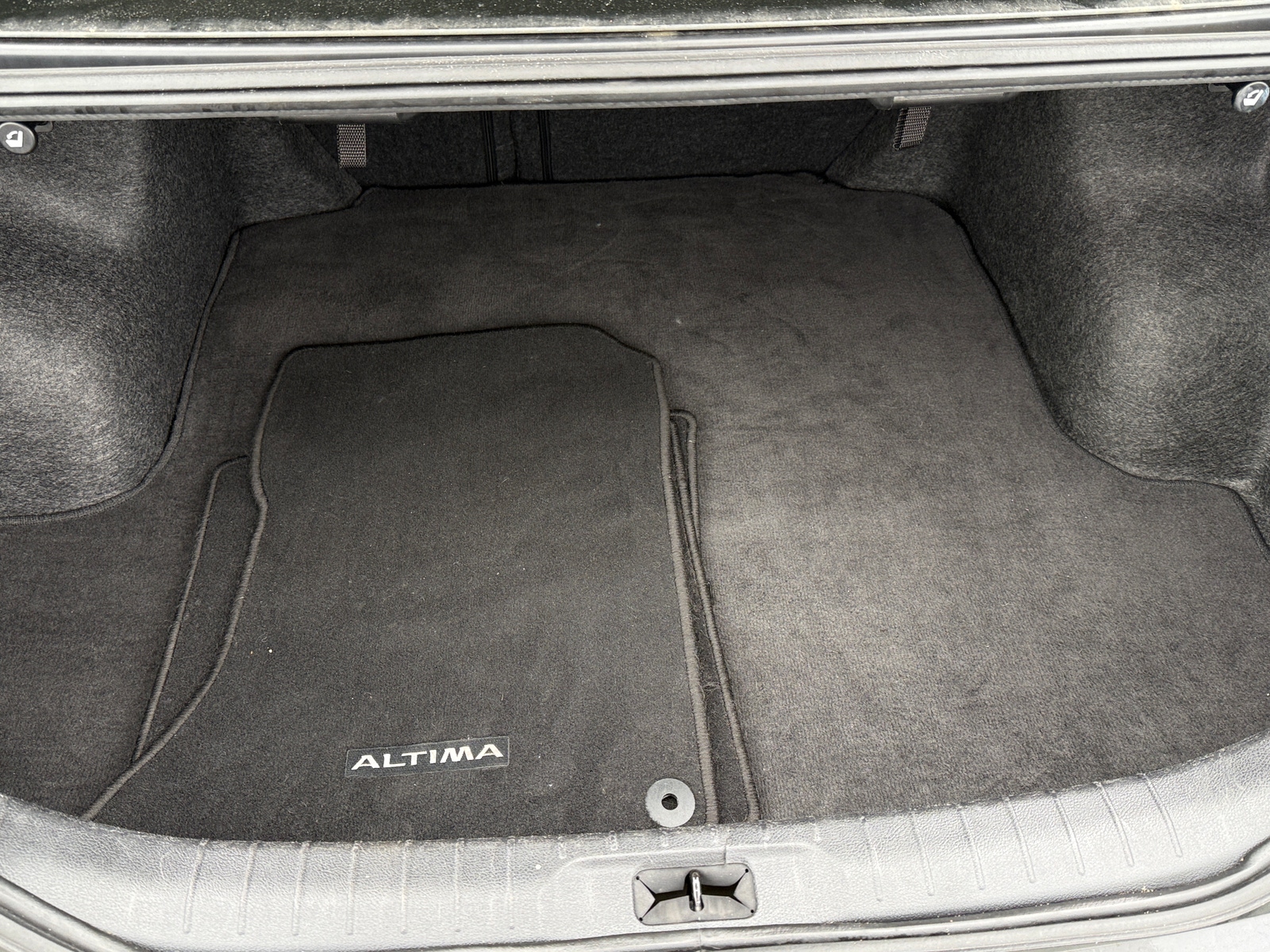 Thumbnail: 2025 Nissan Altima - 7