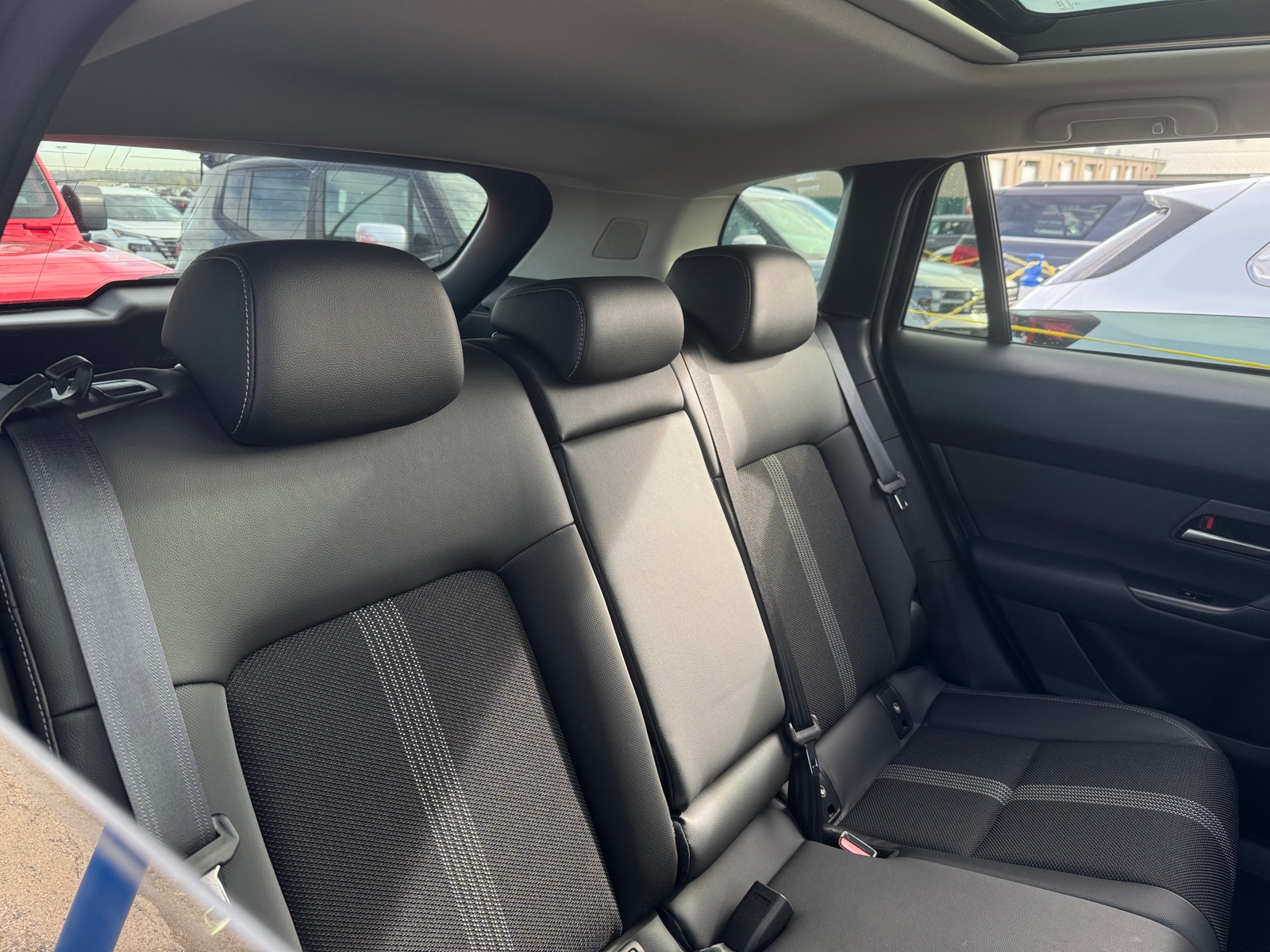 Thumbnail: 2025 Mazda CX-50 - 5