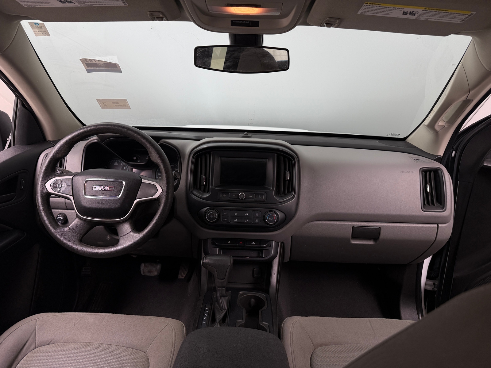 Thumbnail: 2019 GMC Canyon - 3