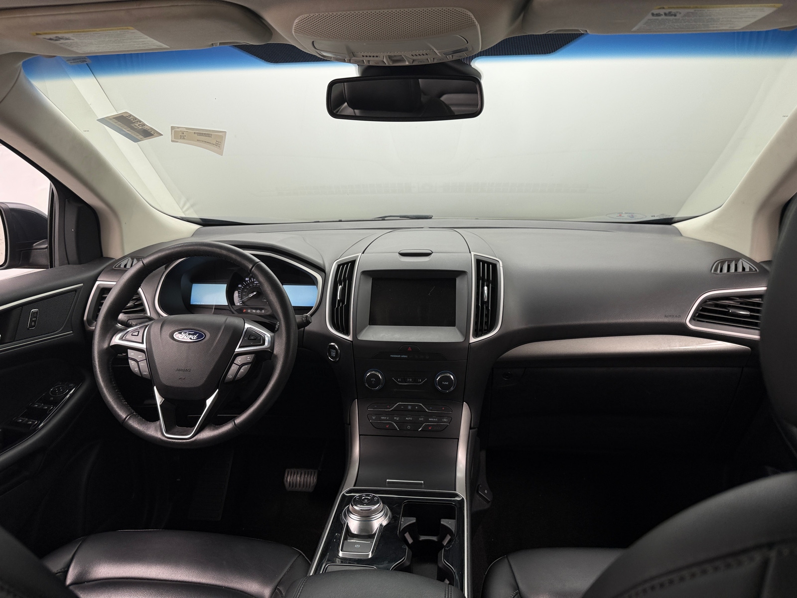 Thumbnail: 2019 Ford Edge - 2