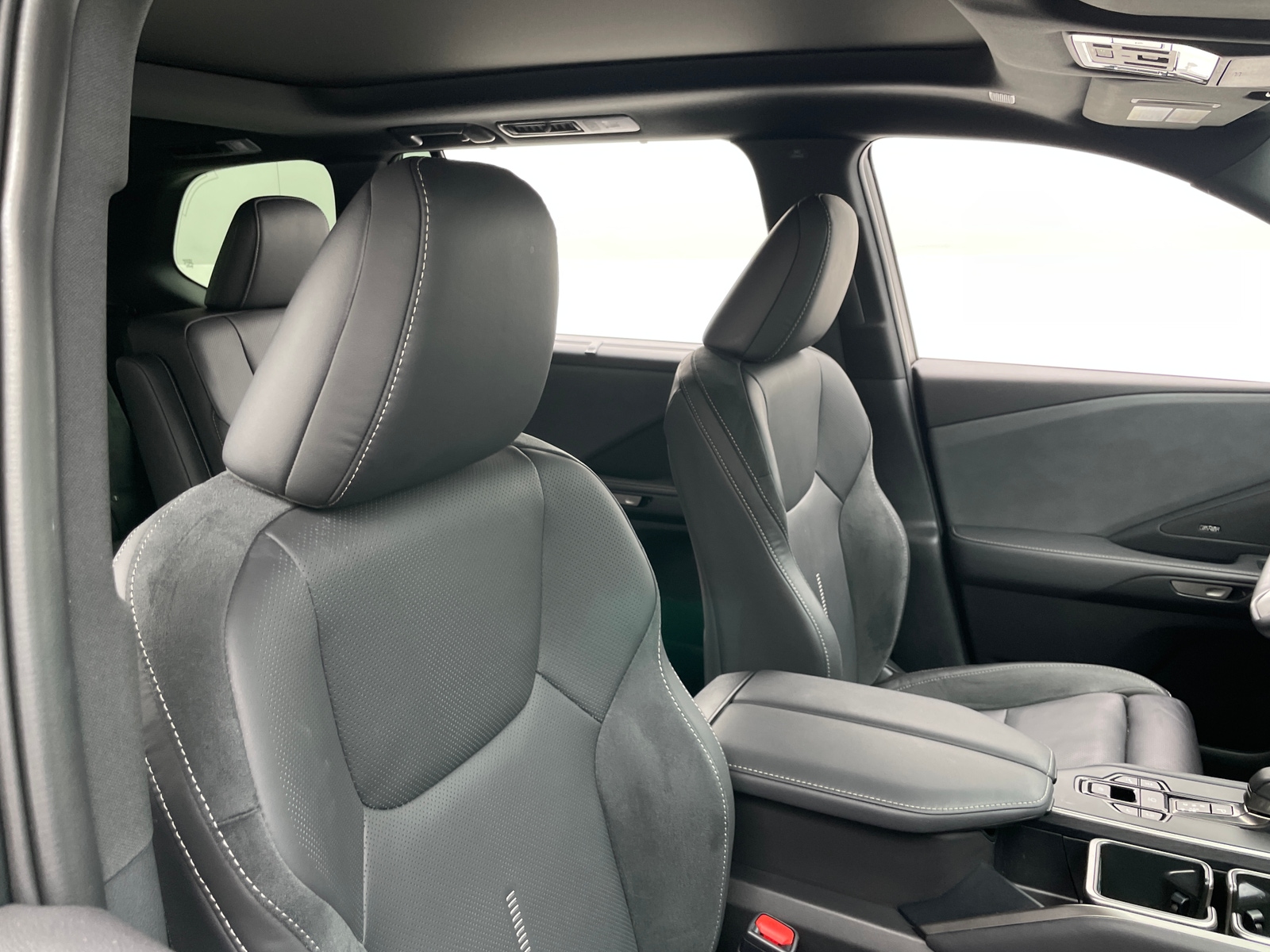 Thumbnail: 2025 Lexus TX - 2